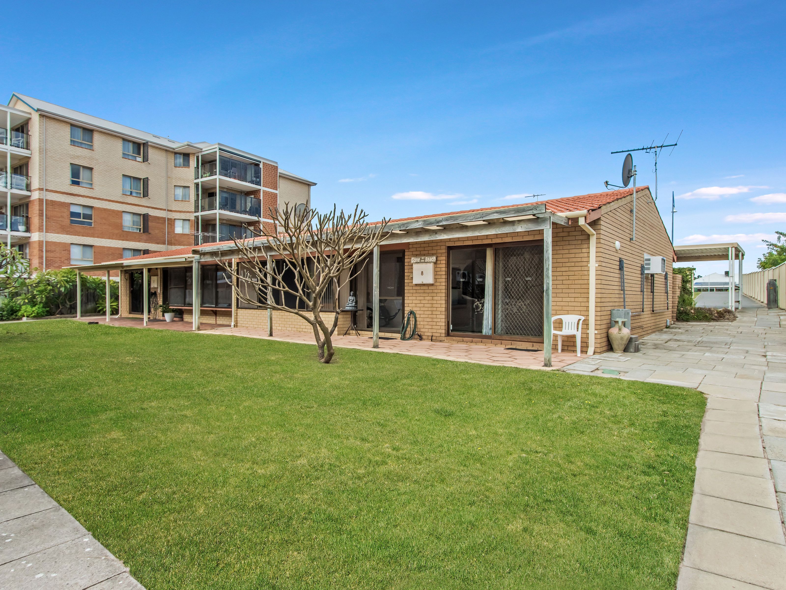 8/56 Kent Street, Rockingham, WA 6168