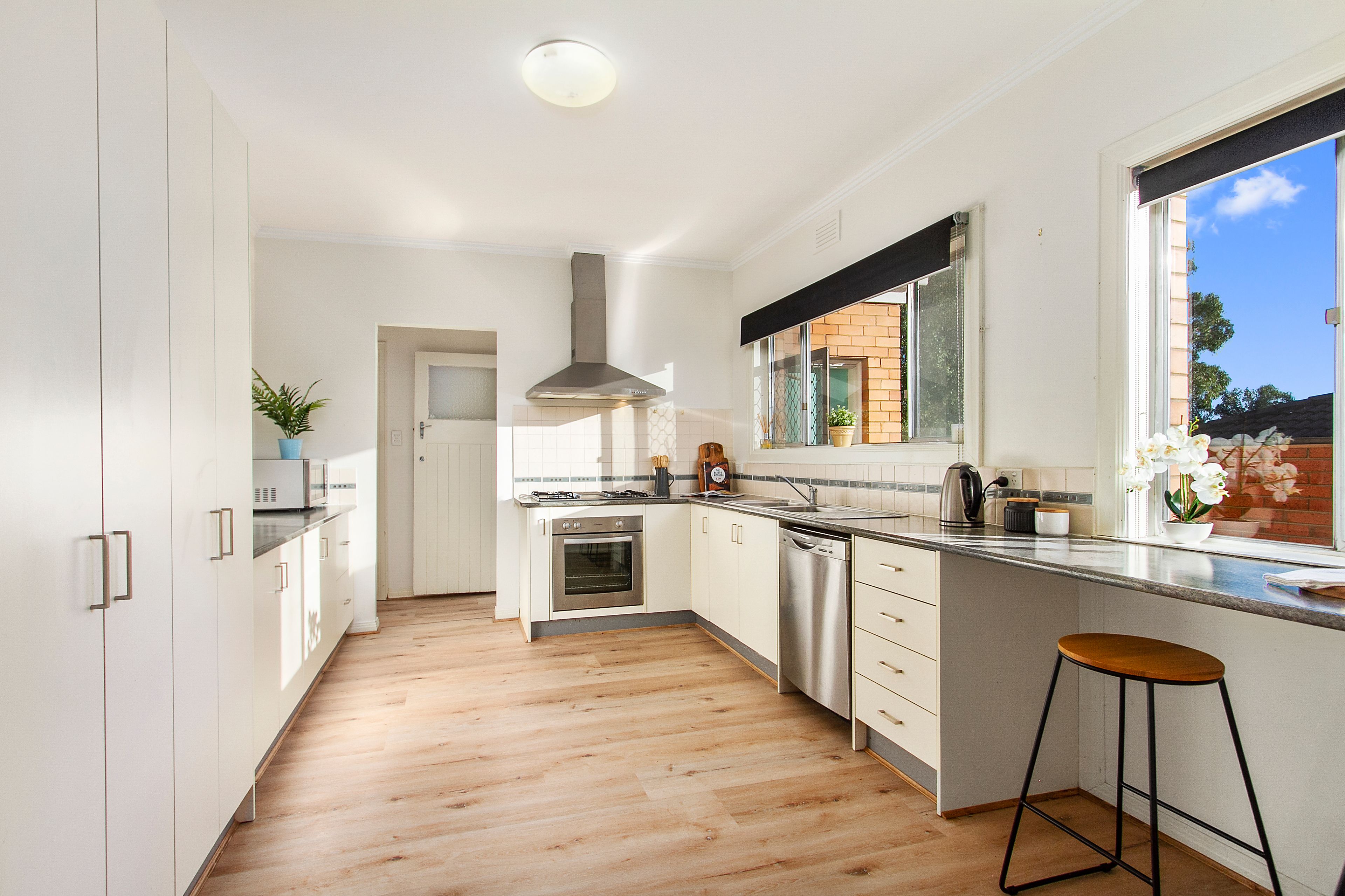 1/1 Derham Street, Mount Waverley, VIC 3149