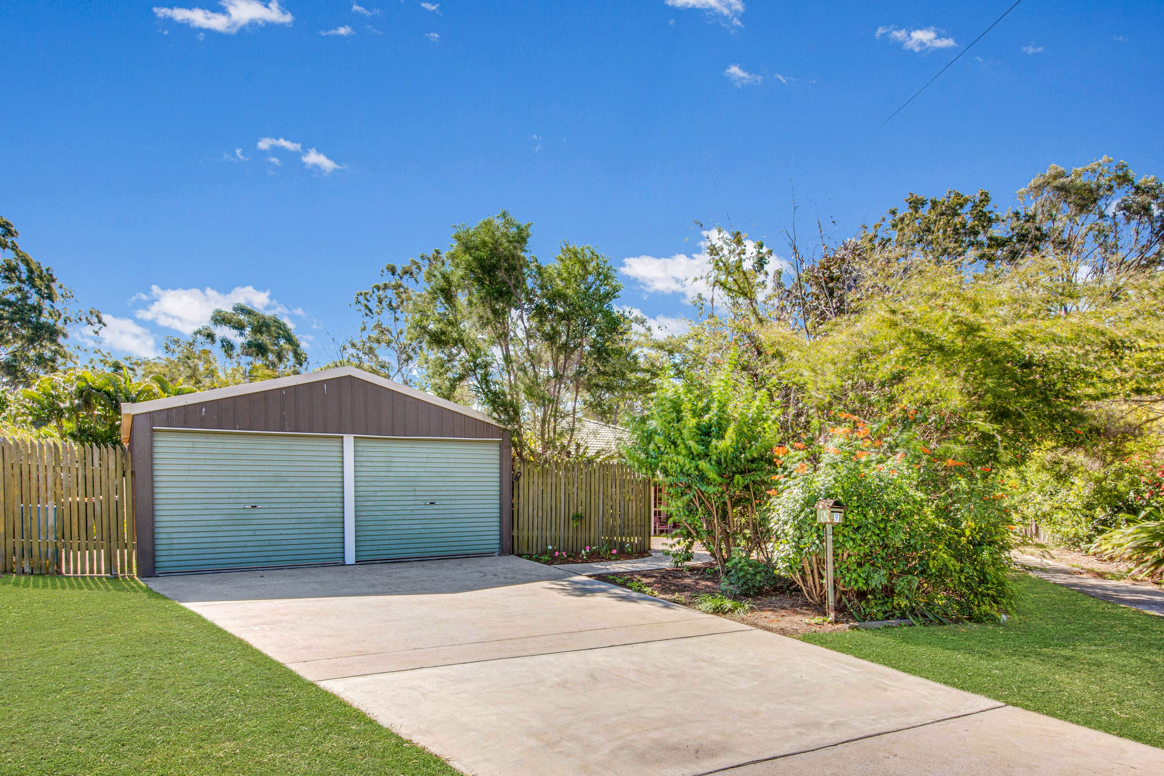 9 Hayman Court, Clinton, QLD 4680