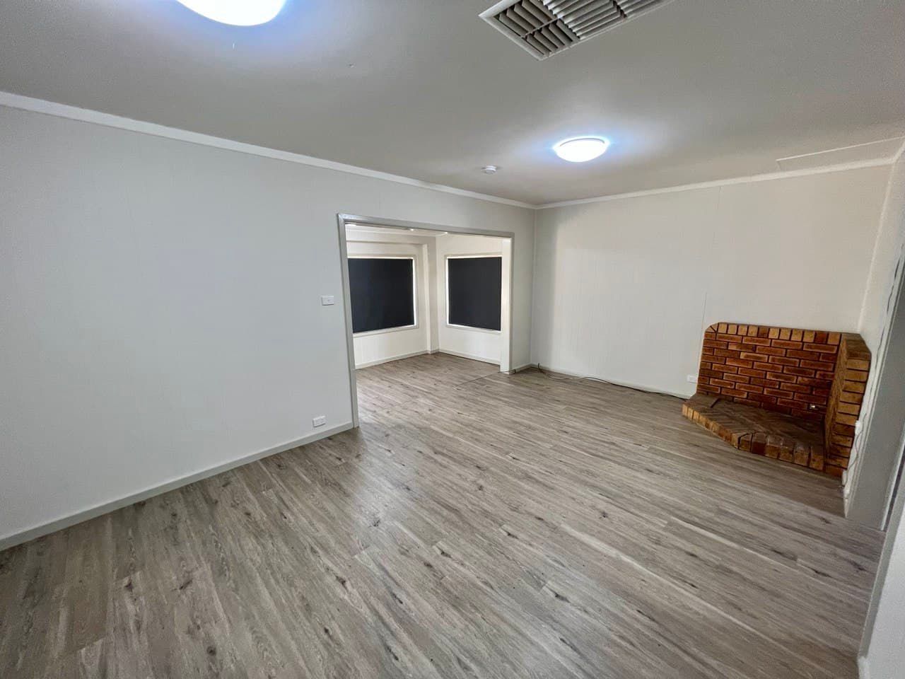 20 Nash Street, Parkes, NSW 2870