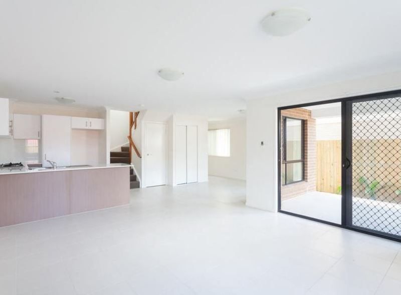 32-38 Rockfield Road, Doolandella, QLD 4077