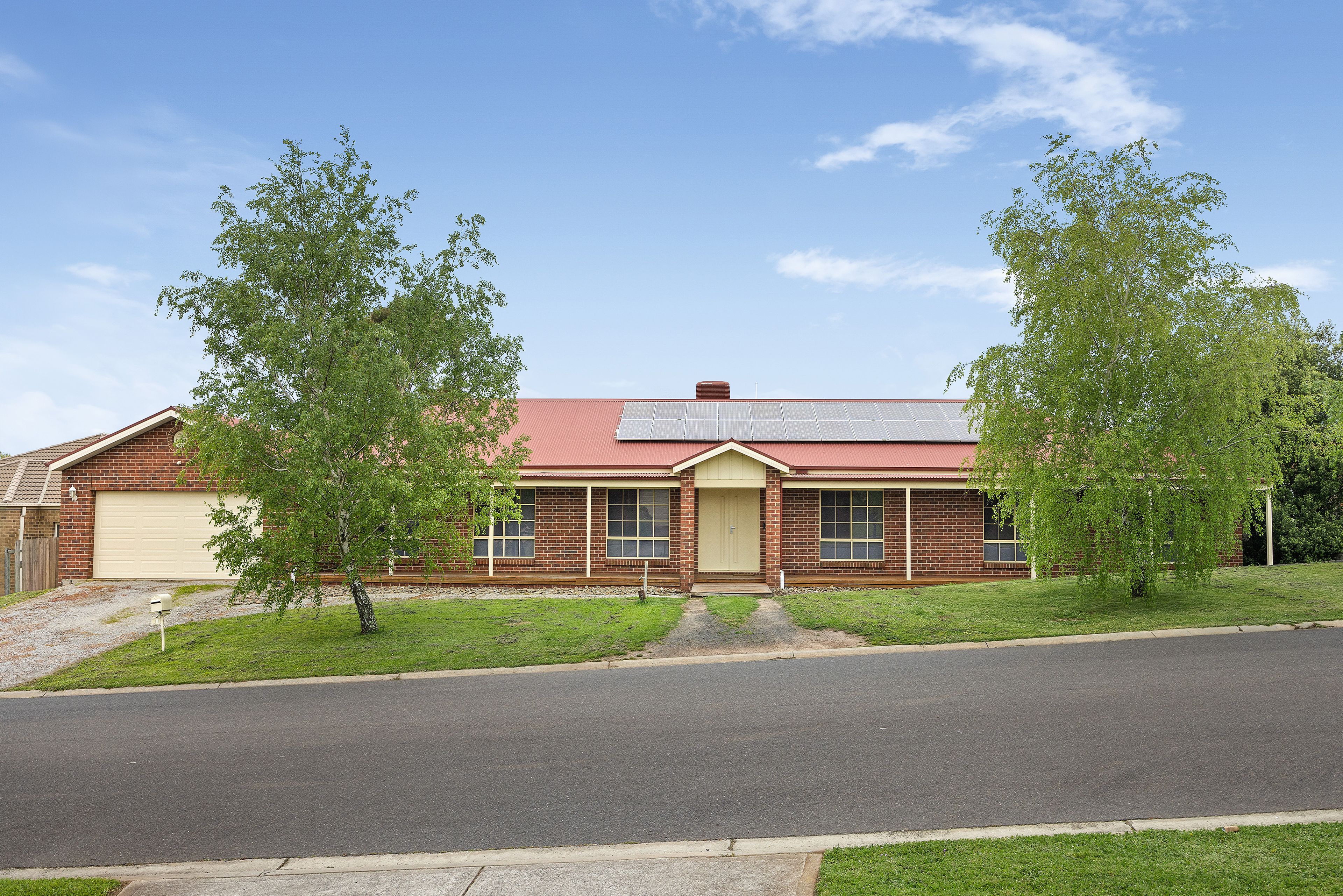 39 Shaw Drive — photo from Ray White Sunbury