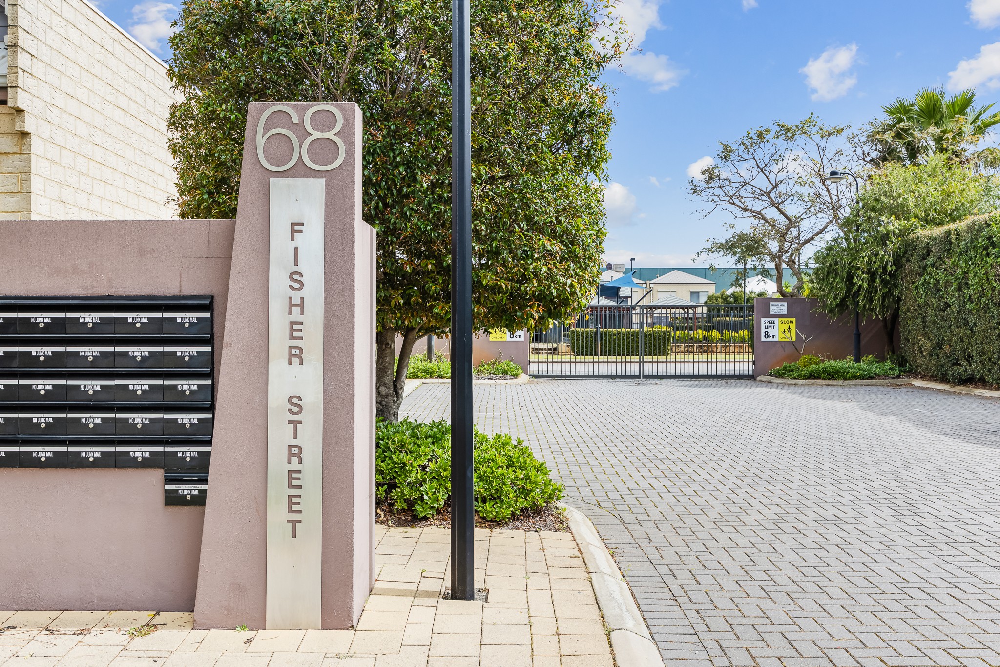 39/68 Fisher Street, Belmont, WA 6104