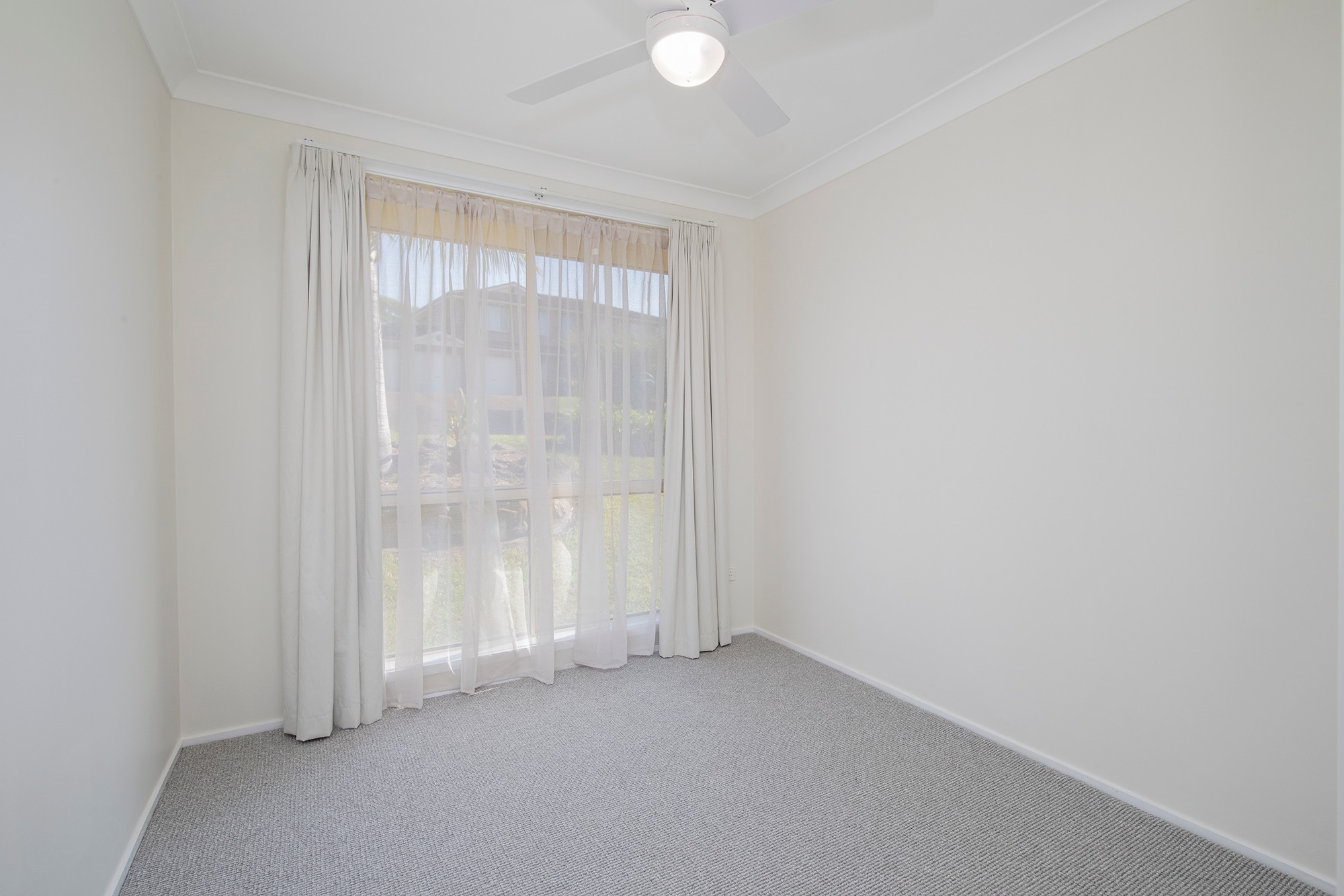 14 Finch Close, Cameron Park, NSW 2285