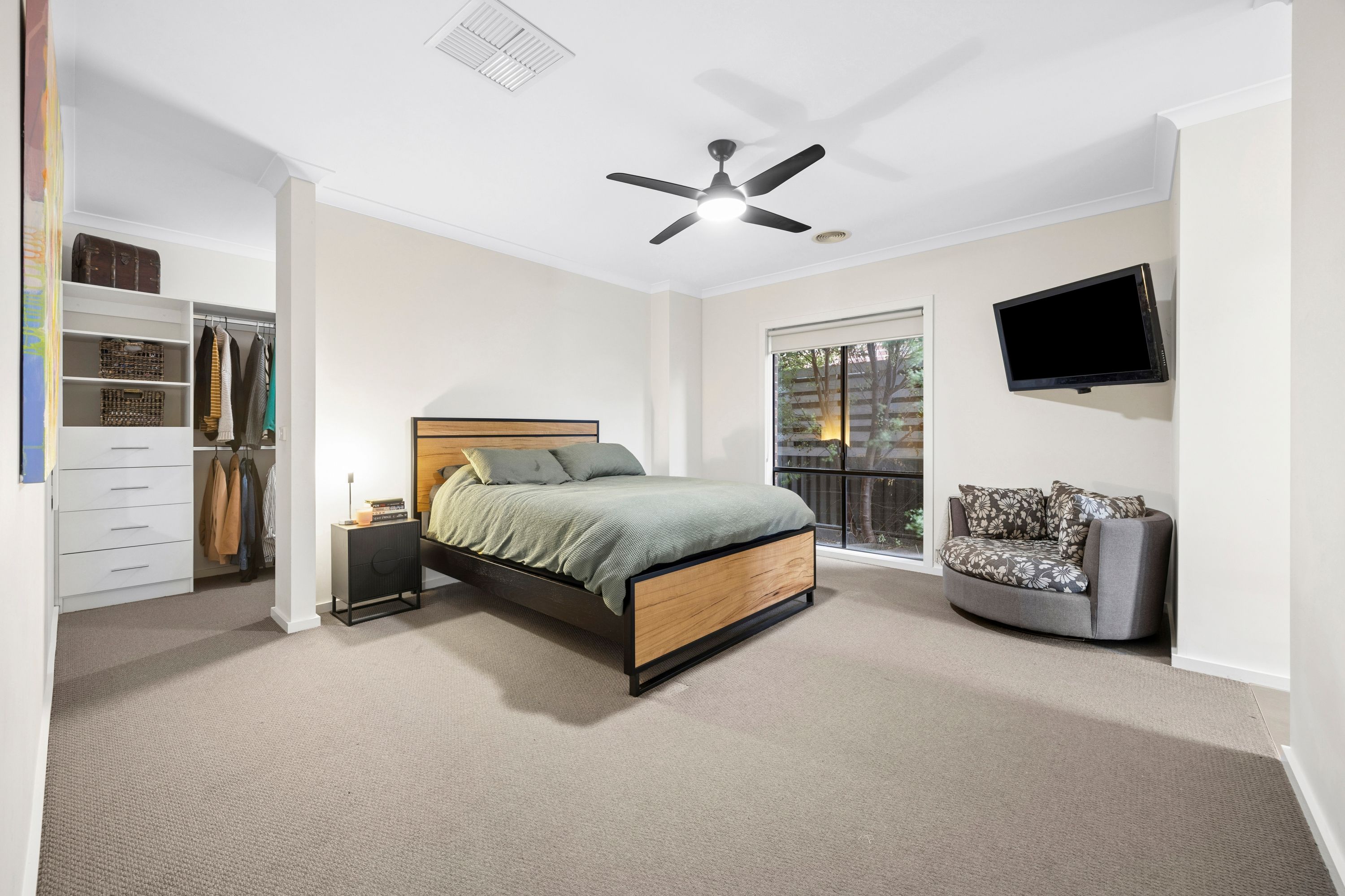 27 Brolga Way, Lara, VIC 3212