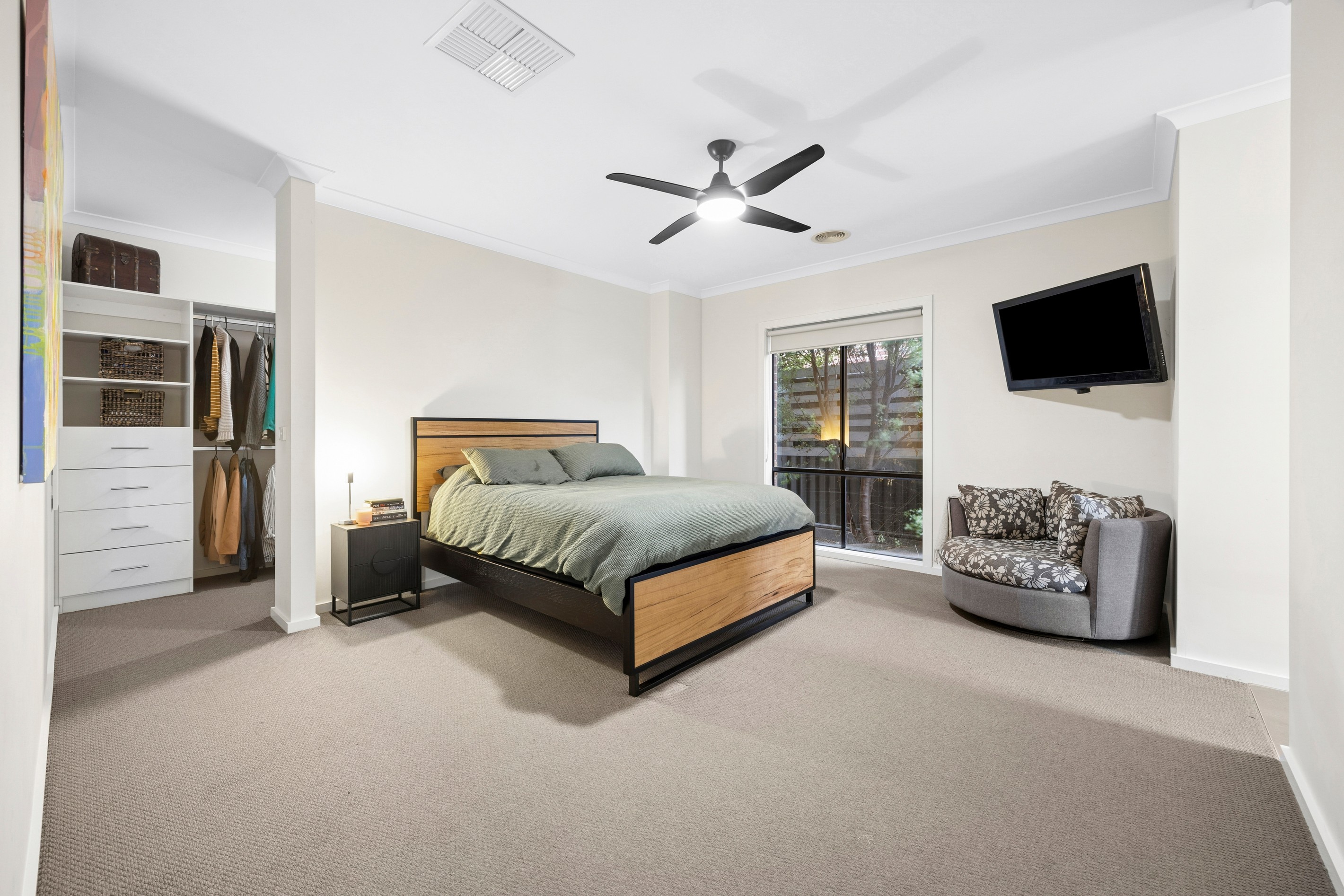 27 Brolga Way, Lara, VIC 3212