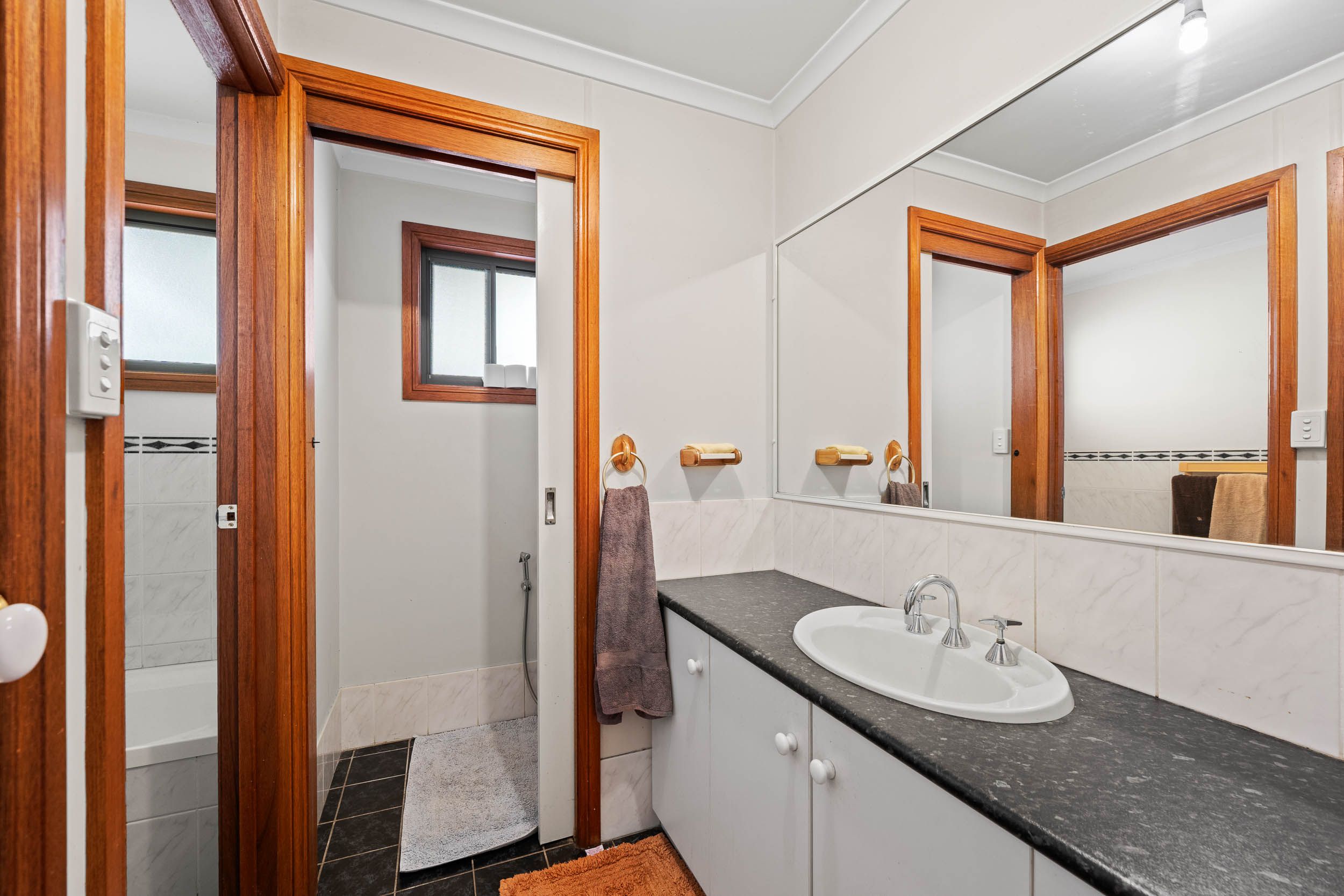 17 Dalmeny Lane, Carrick Via — photo 12 of 17