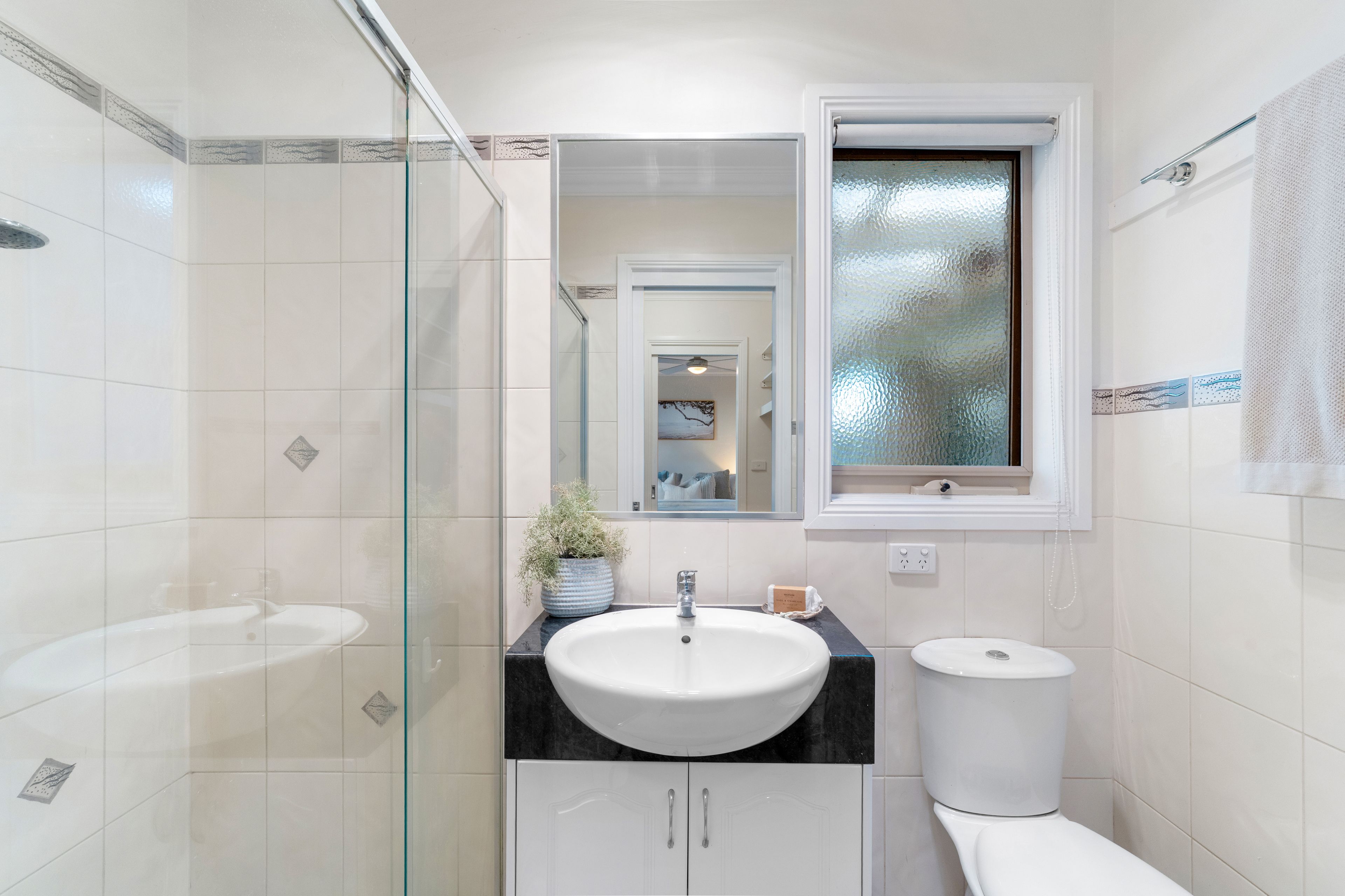 3/81 Northcliffe Road — photo 8 of 19