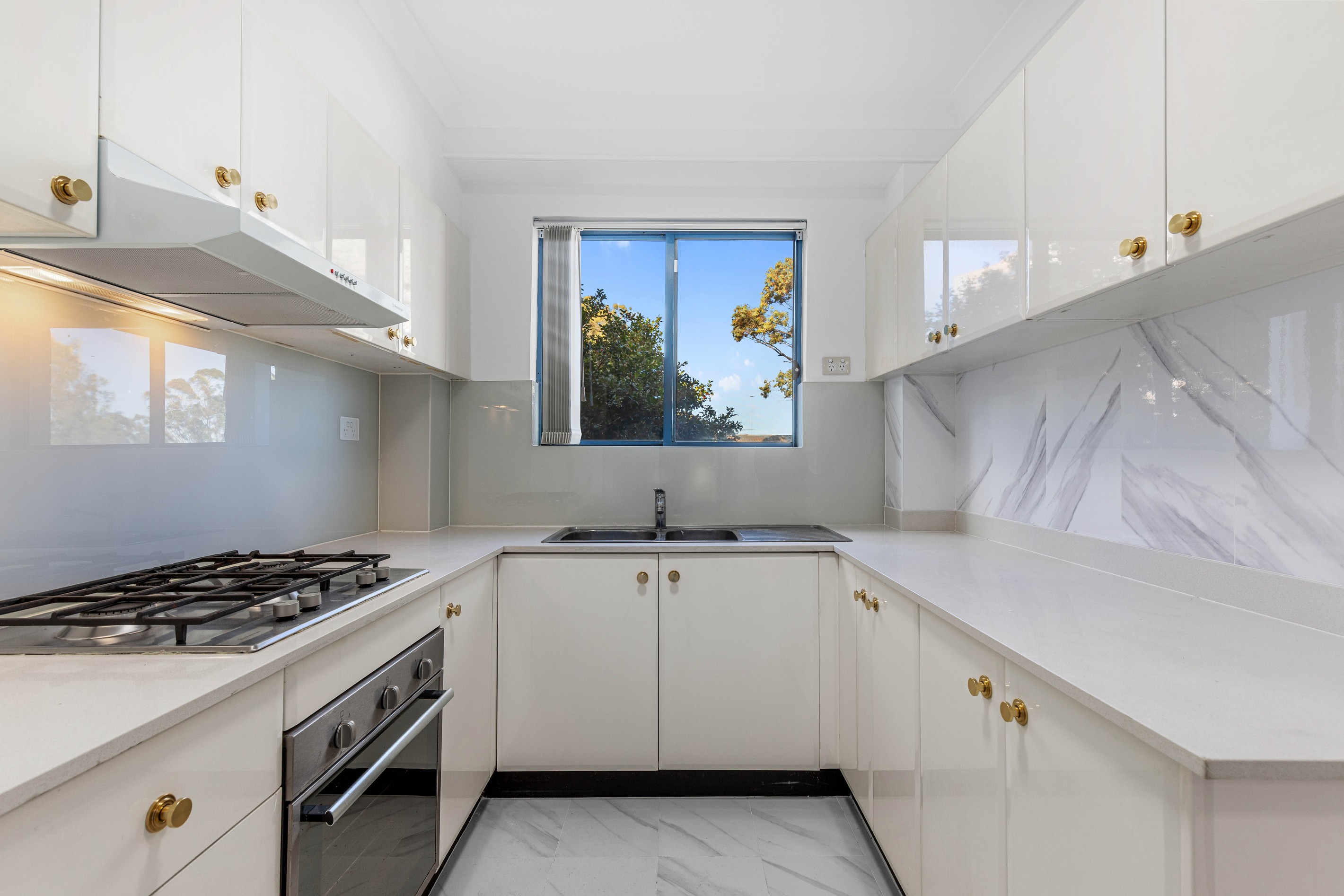 28/1 Hillcrest Avenue, Hurstville, NSW 2220