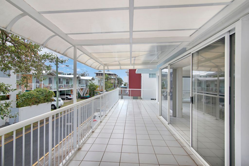 1/8 Fenton Place, Currumbin, QLD 4223