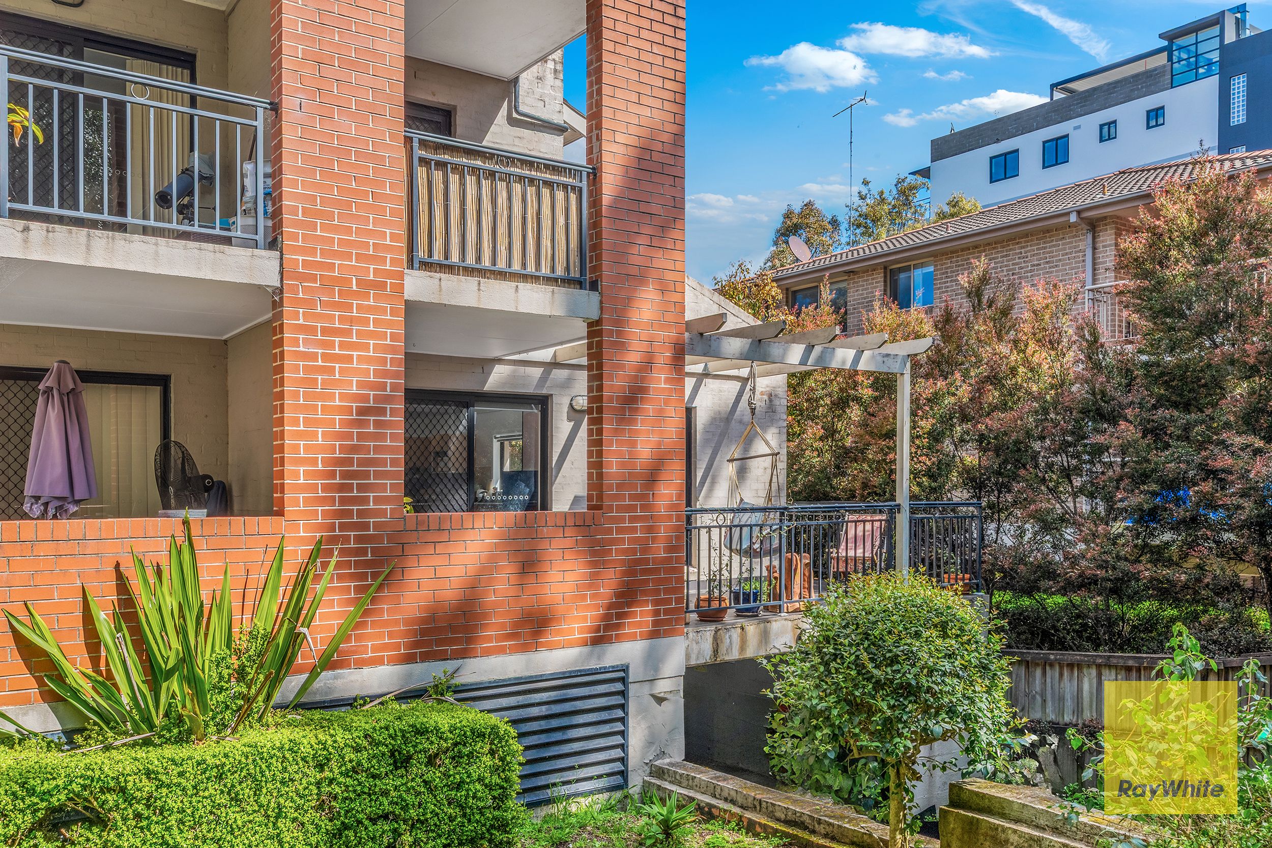 2/7 Shortland Street, Point Frederick, NSW 2250