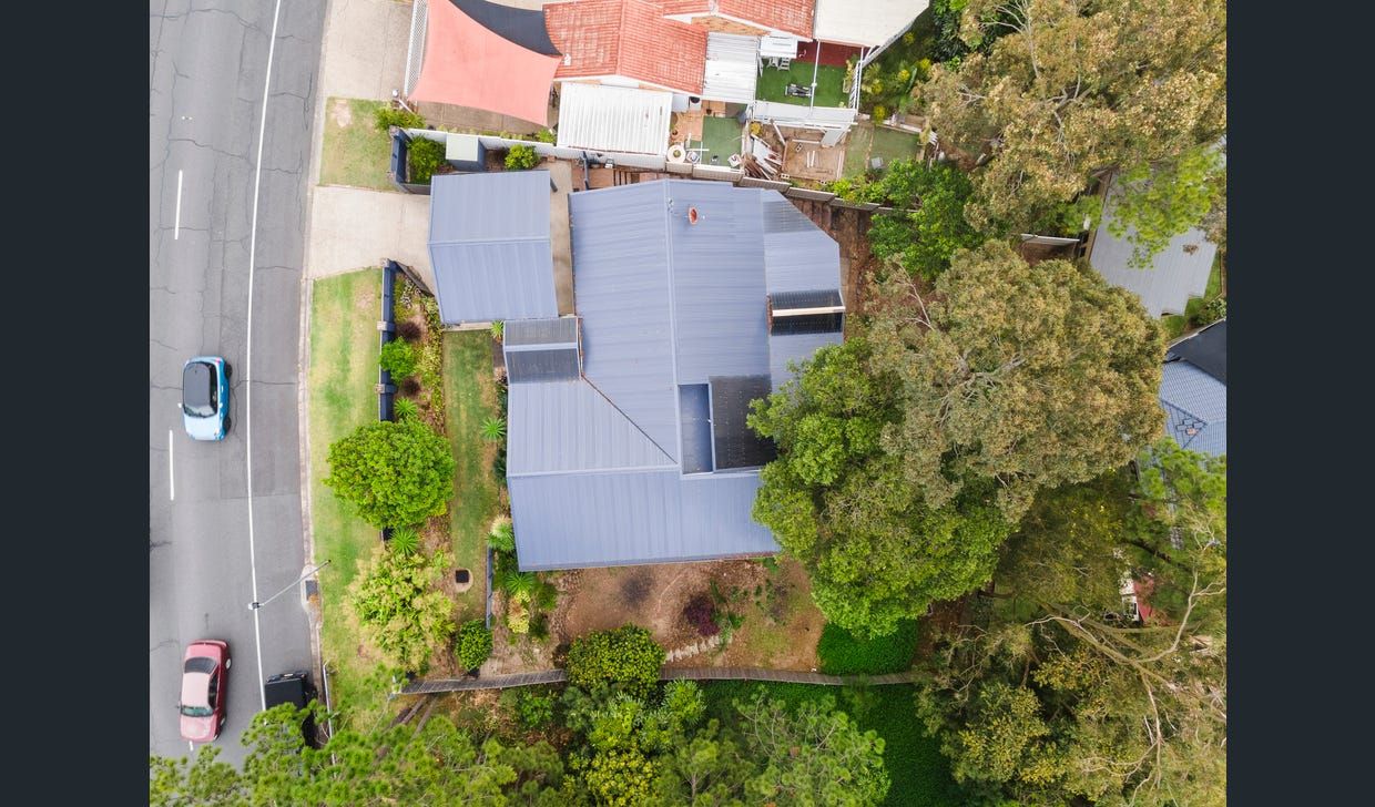 90 Avocado Street — photo 10 of 30