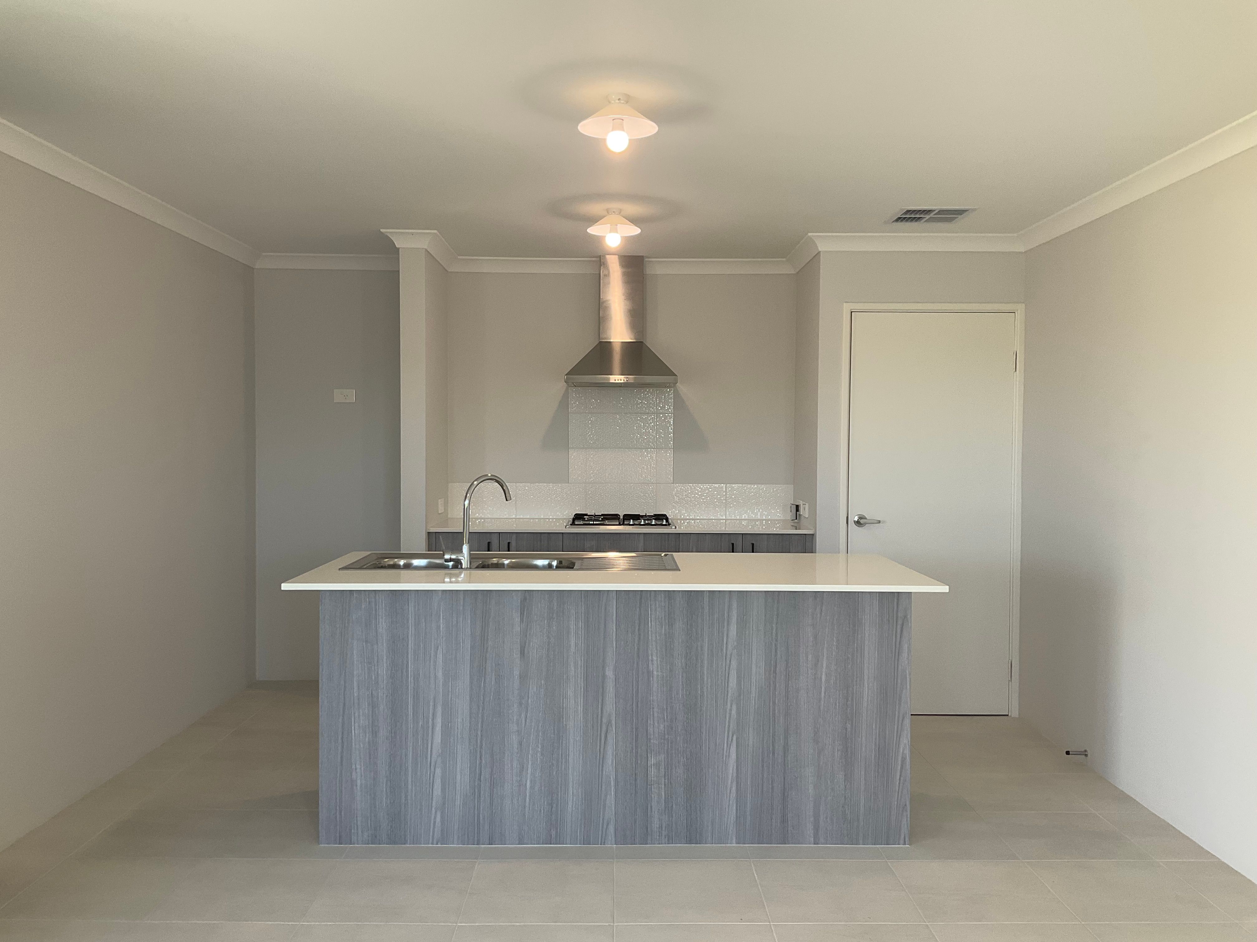 FANTASTIC INVESTMENT ORPPORTUNITY — photo 15 of 24