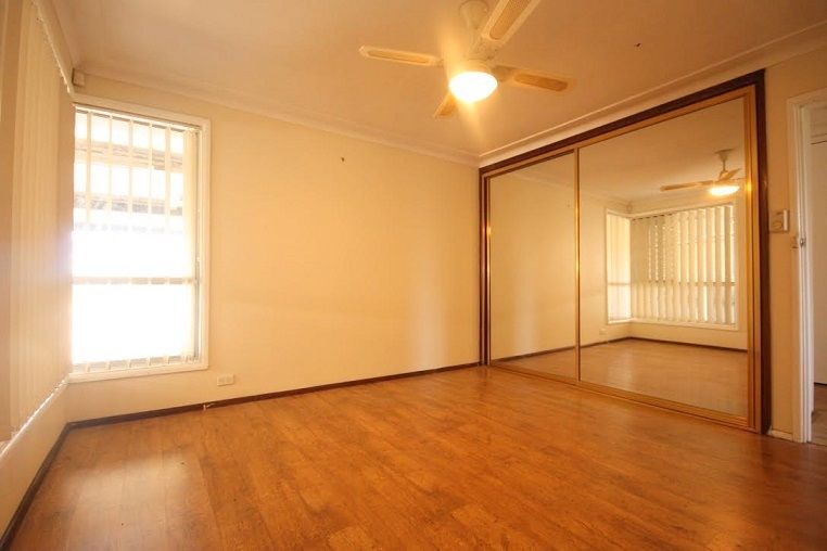 25 Macquarie Road, Ingleburn, NSW 2565