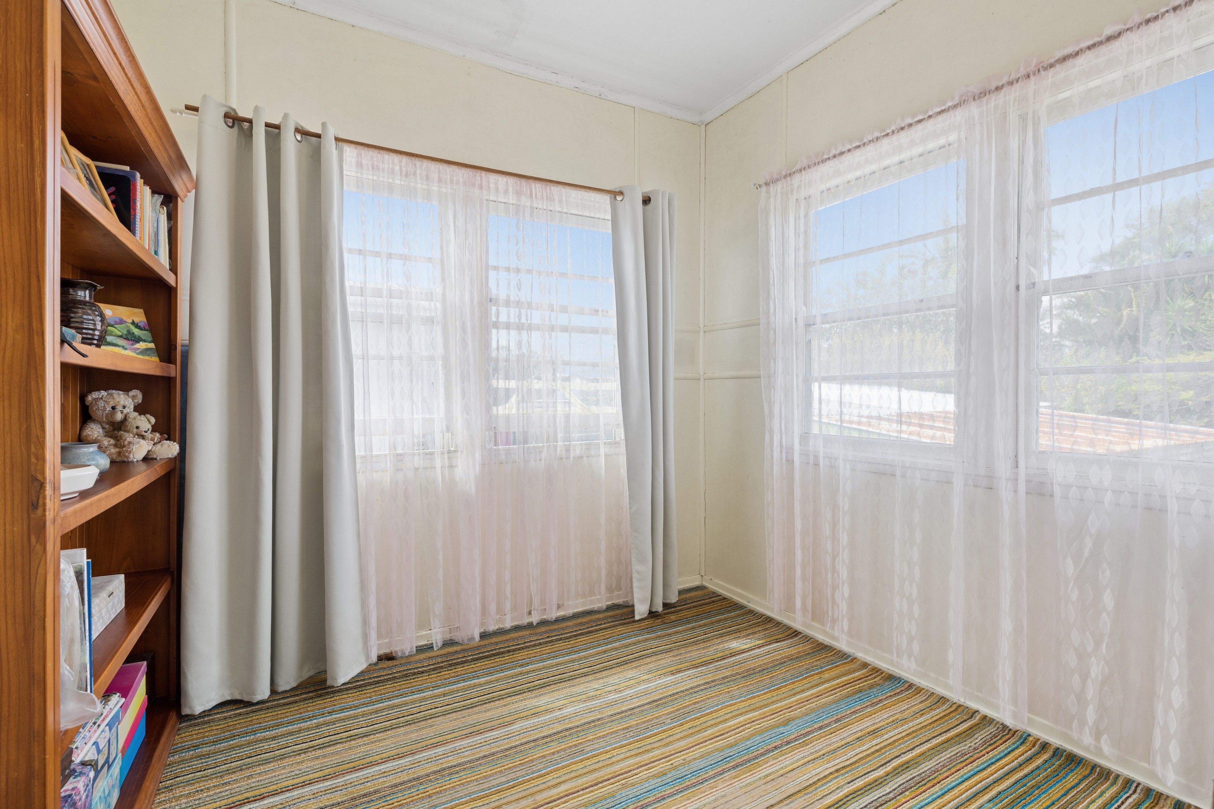 15 Bayview Road — photo 8 of 17