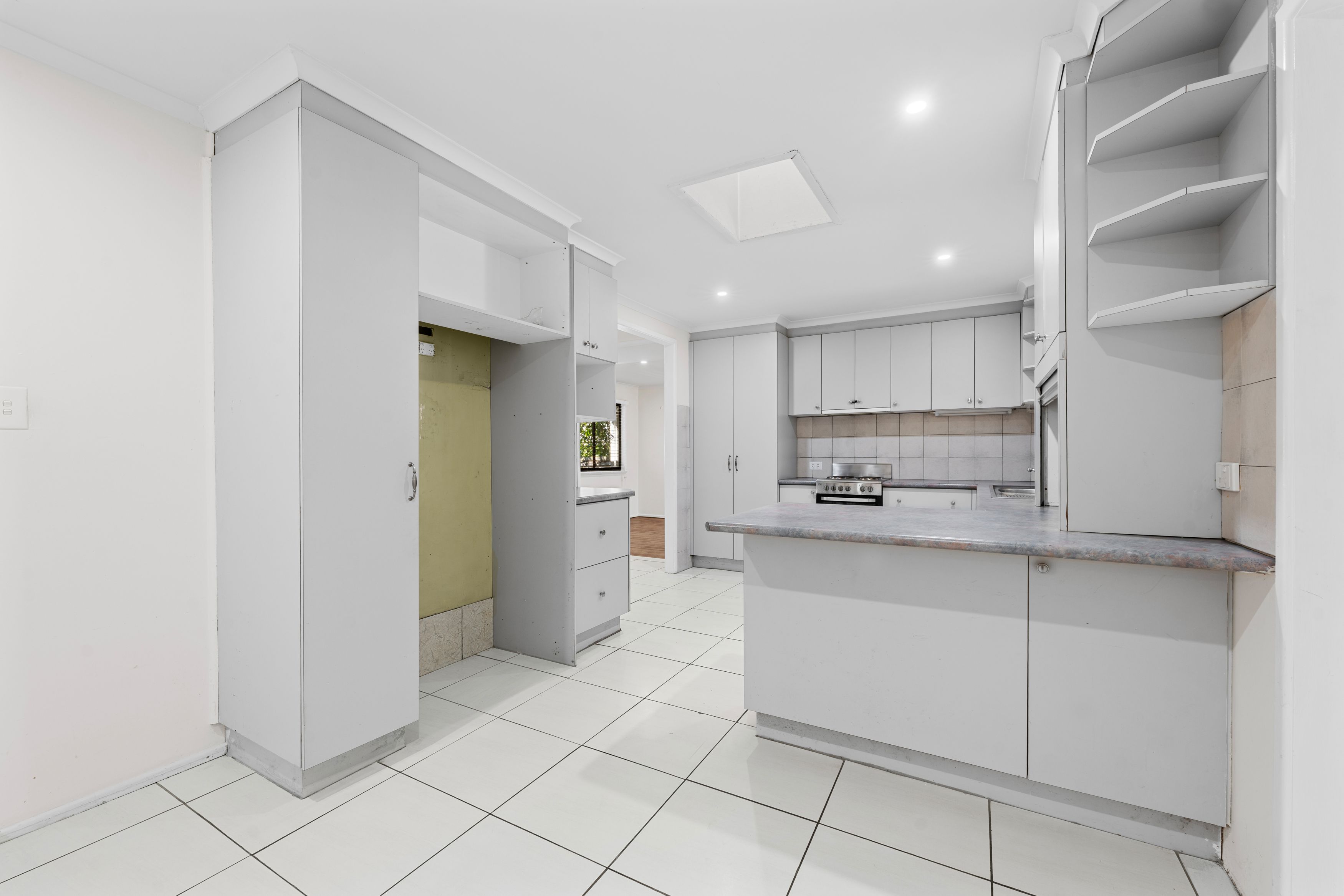7 Mary Street East — photo 7 of 24