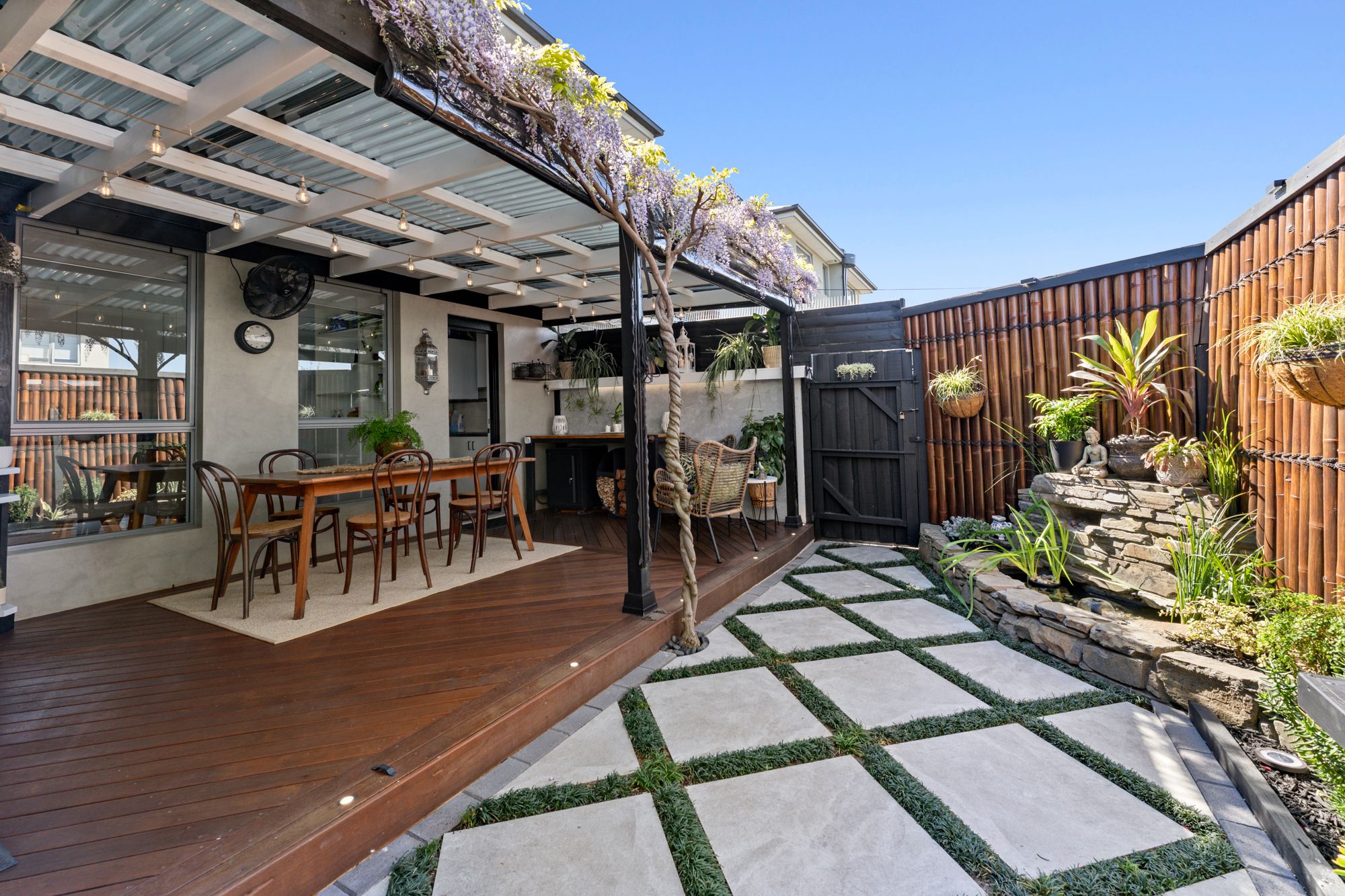 64 May Street — photo 17 of 25