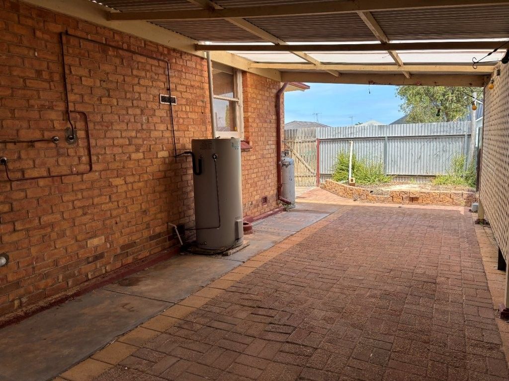 78 Newton Street — photo 12 of 12