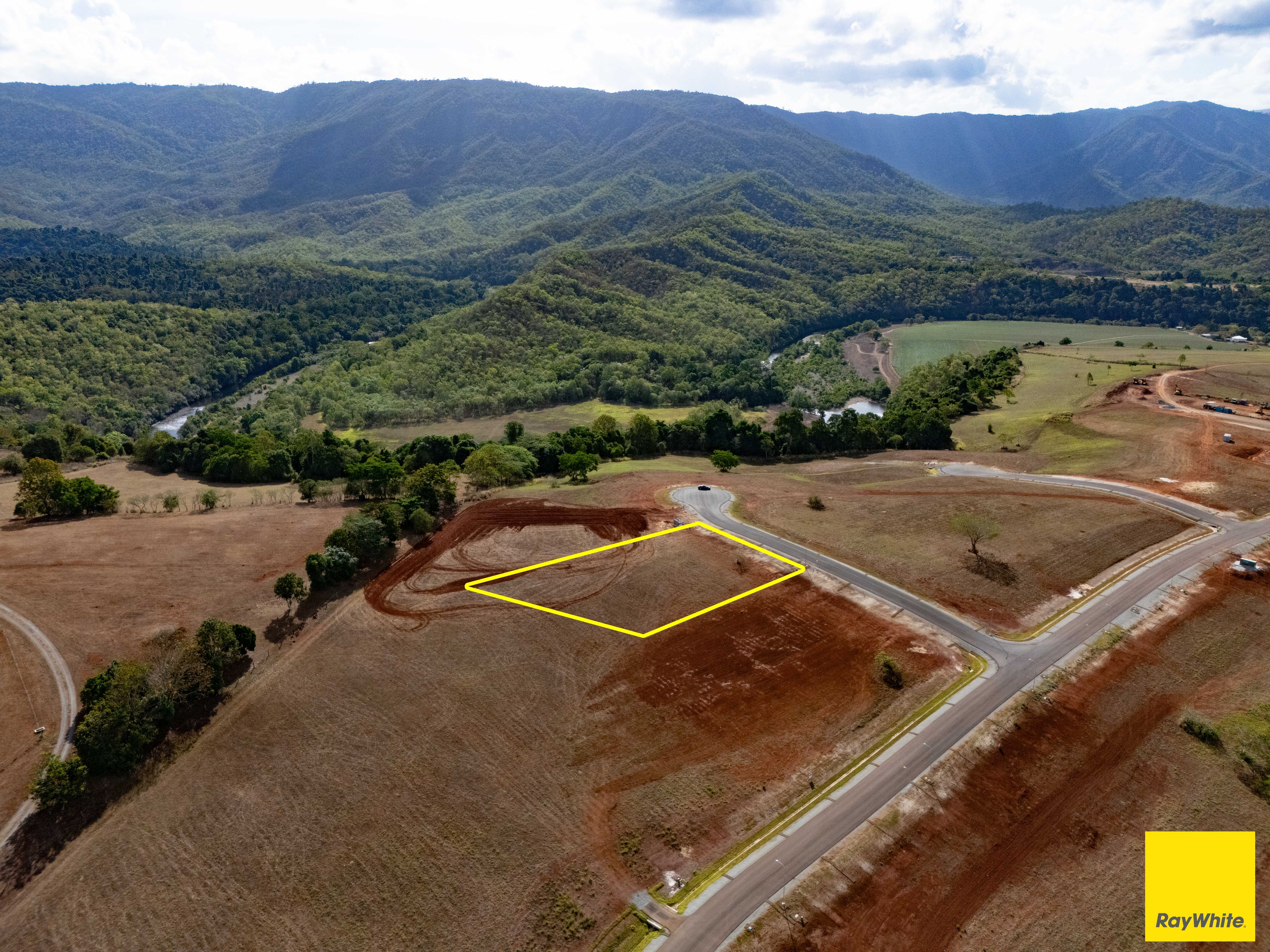 Lot 8 5-7 Charlie Court, Goldsborough, QLD 4865