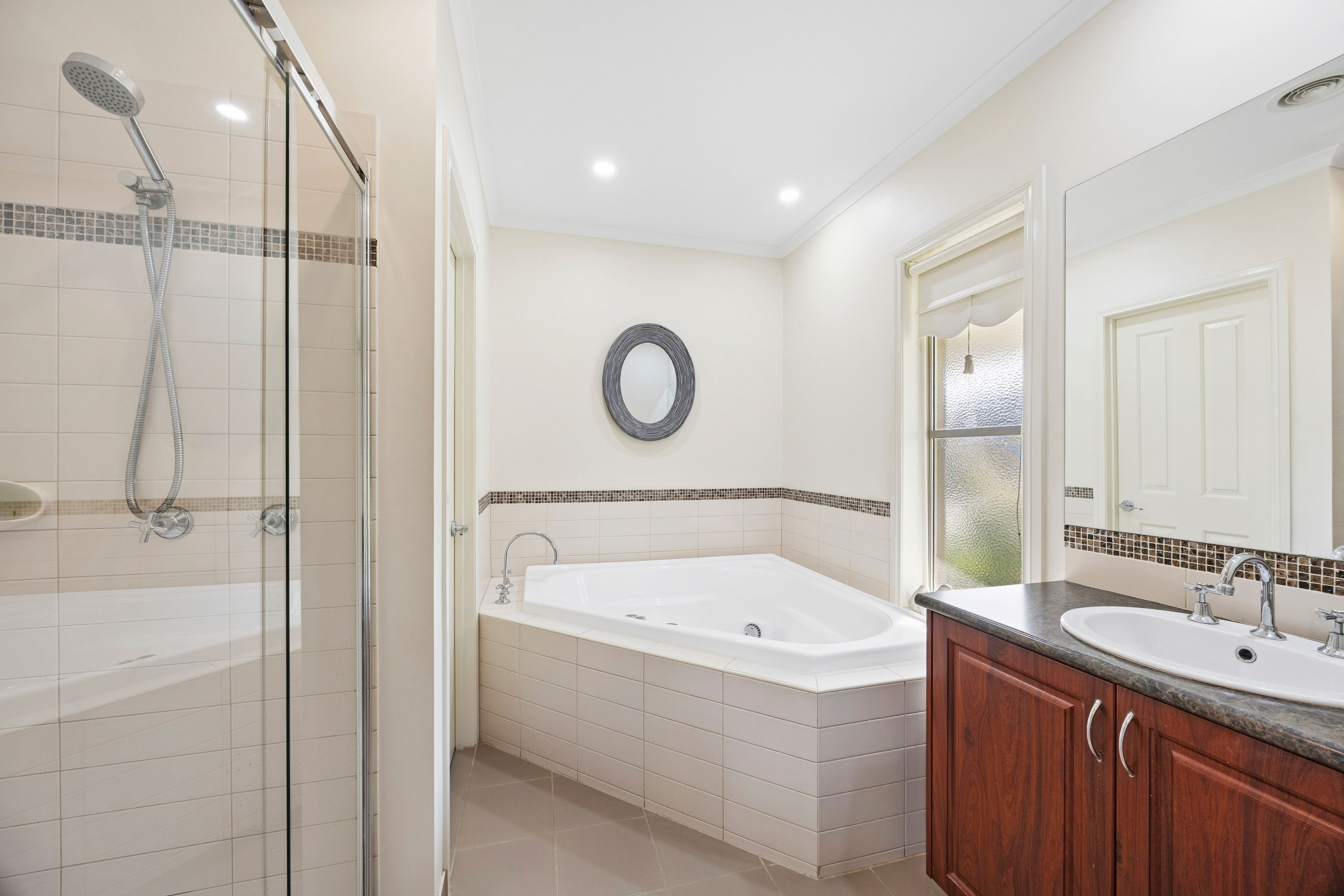 60 Roberts Road — photo 8 of 19