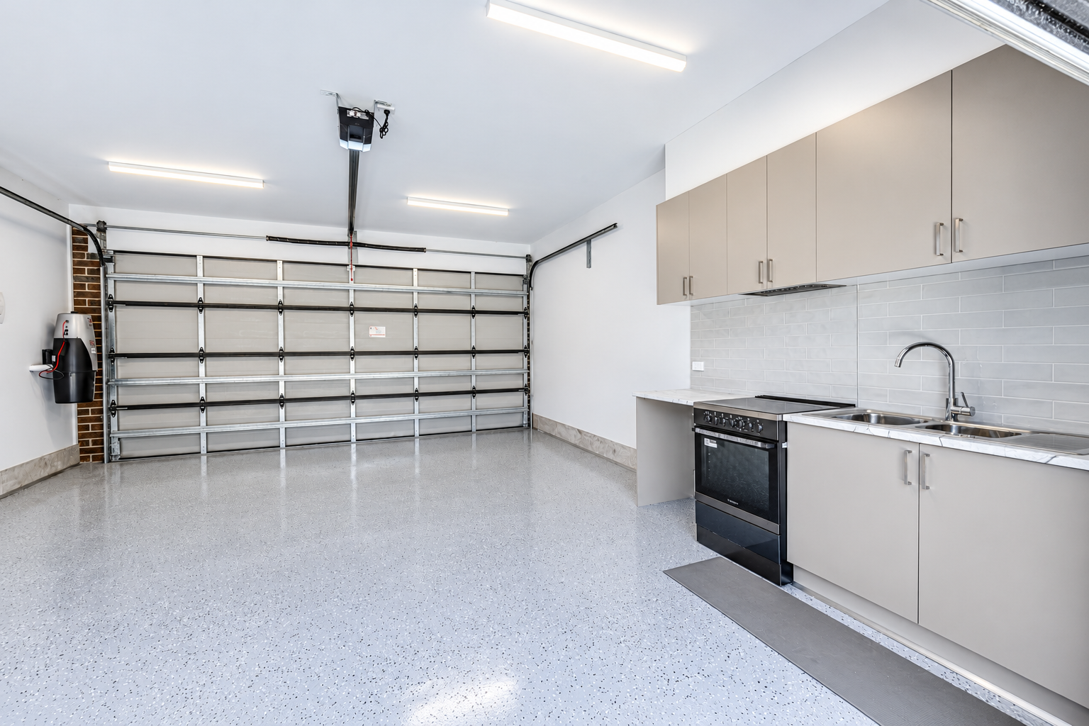 87A Kangaroo Road — photo 16 of 17