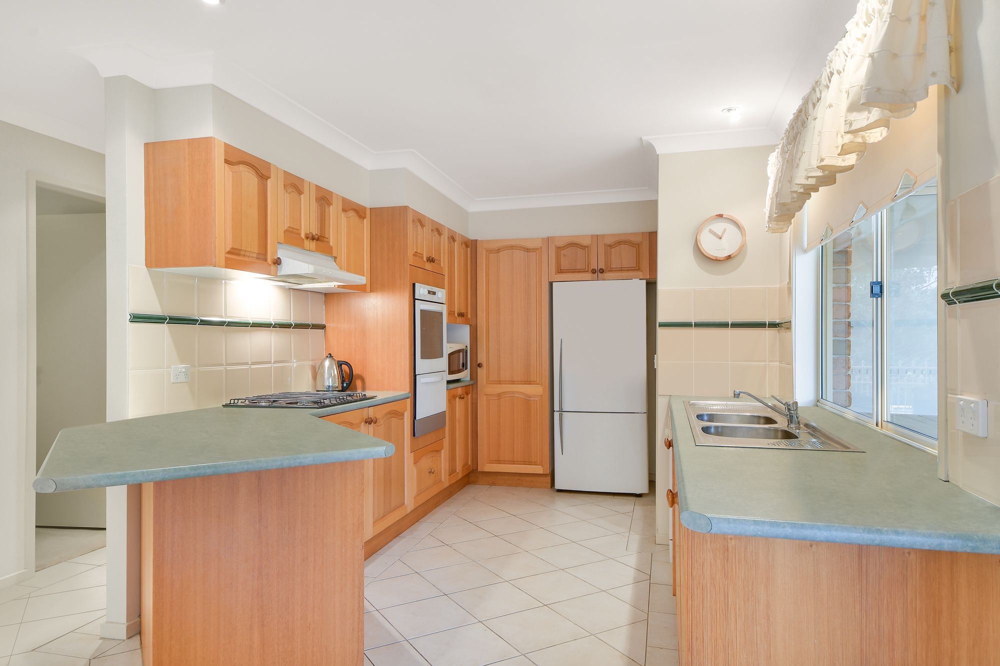 17 Belltrees Close, Glen Alpine, NSW 2560