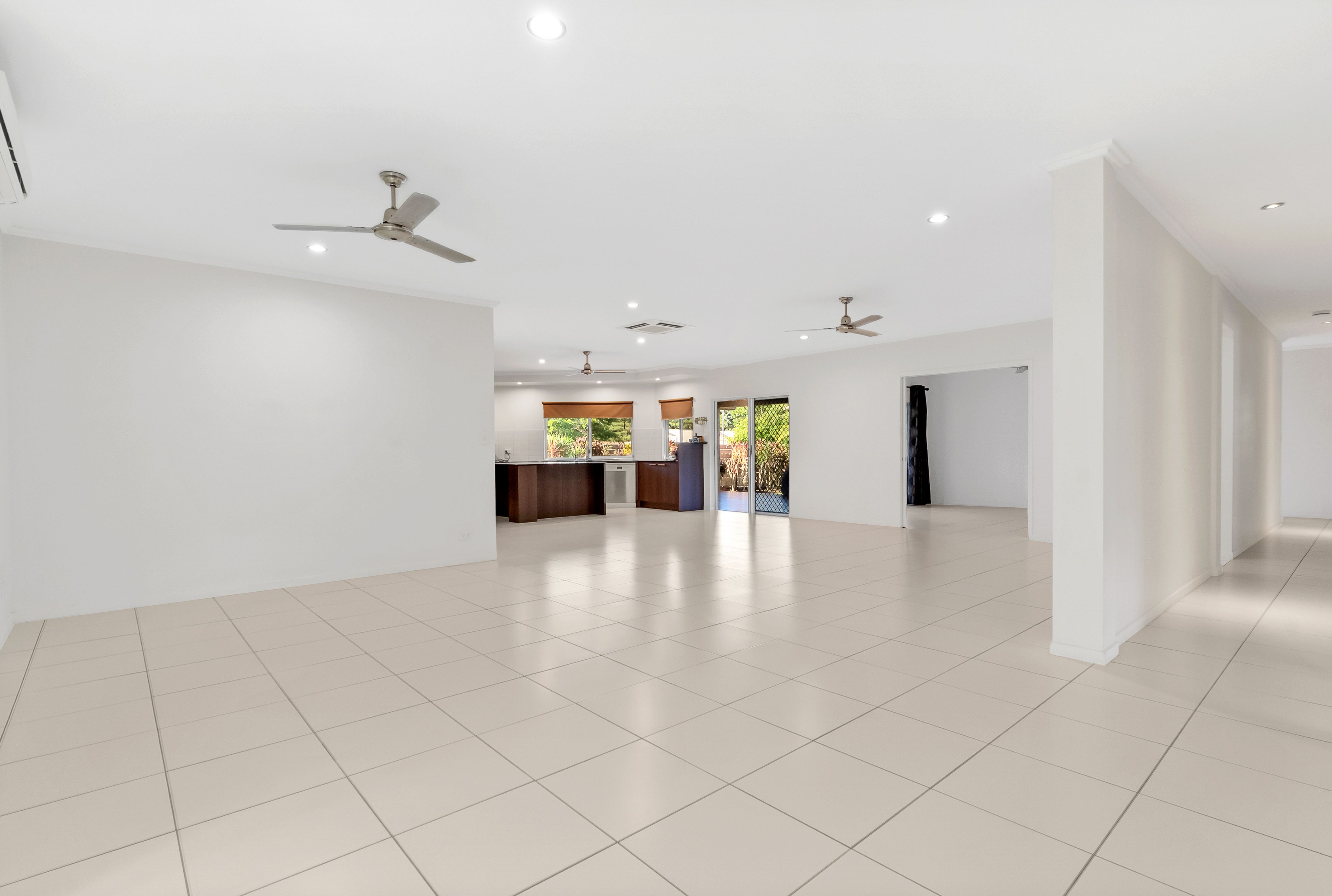 17 Roderick Street — photo 15 of 29