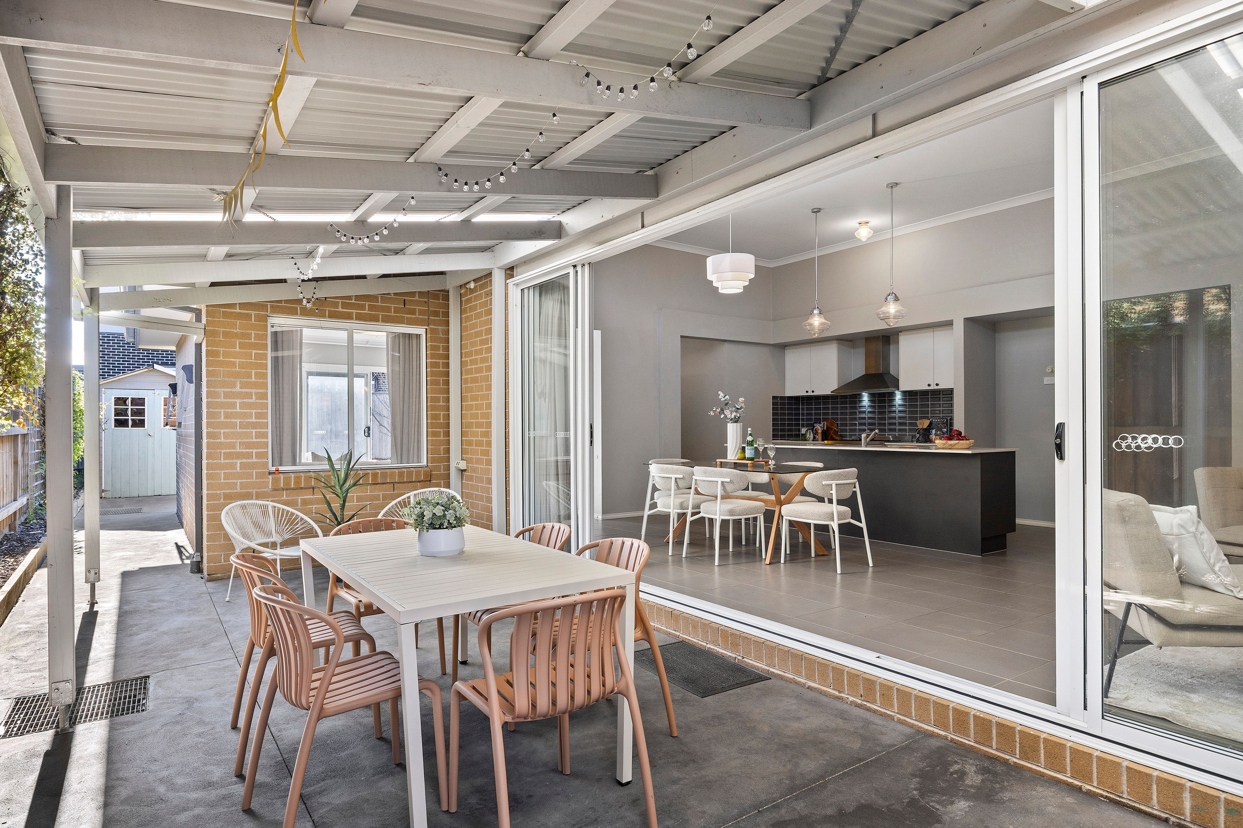 4 Air Avenue — photo 14 of 16