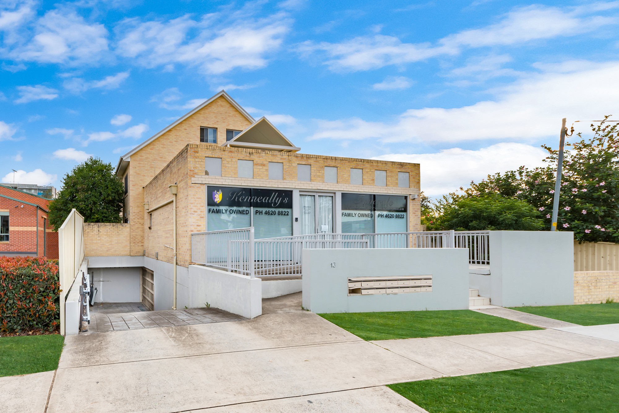 Campbelltown, NSW 2560
