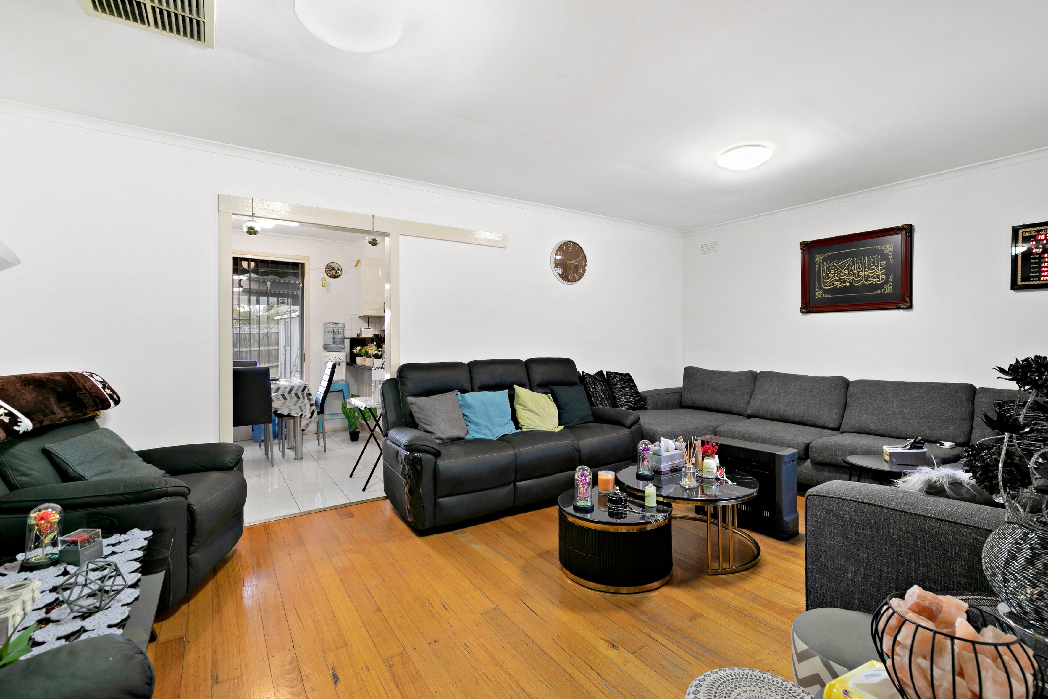 27 Cambridge Way, Campbellfield, VIC 3061