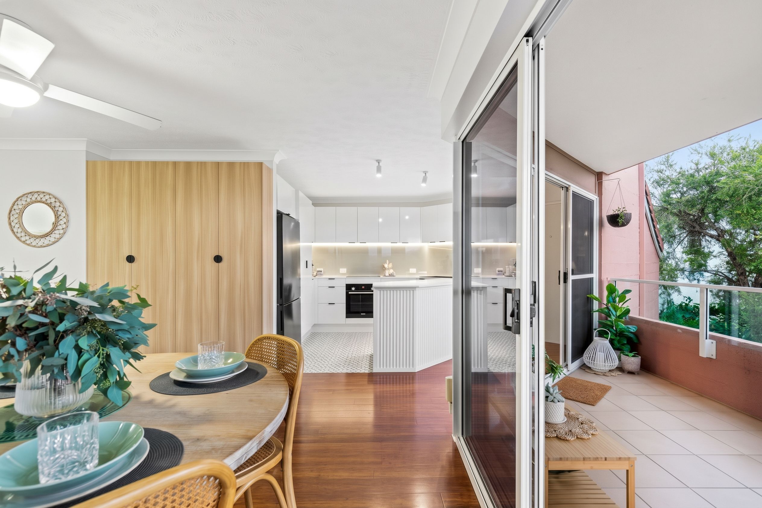 2/24 Balmain Street — photo 5 of 20