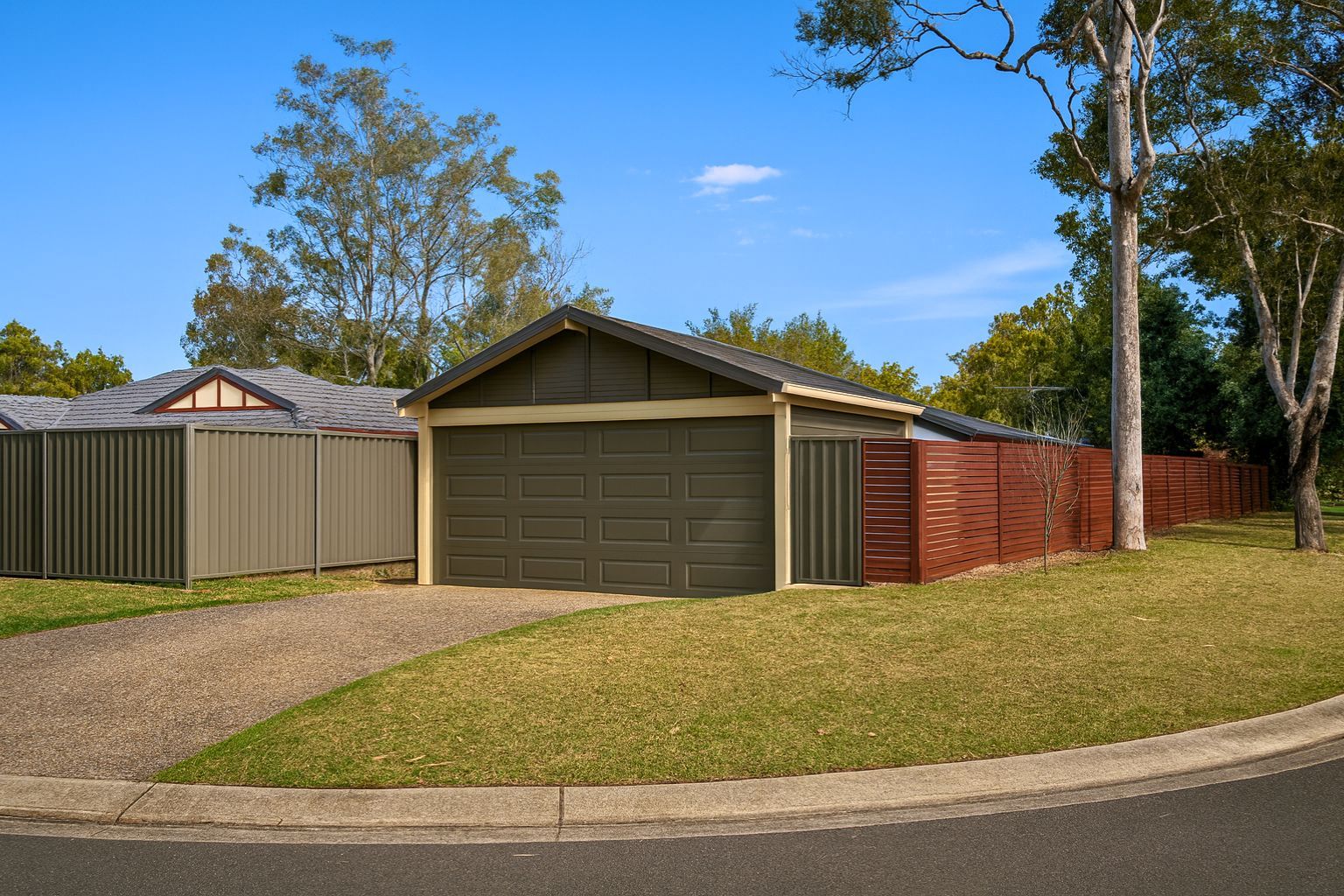 10 Dampier Crescent, Forest Lake, QLD 4078 - Sold House - Ray White ...