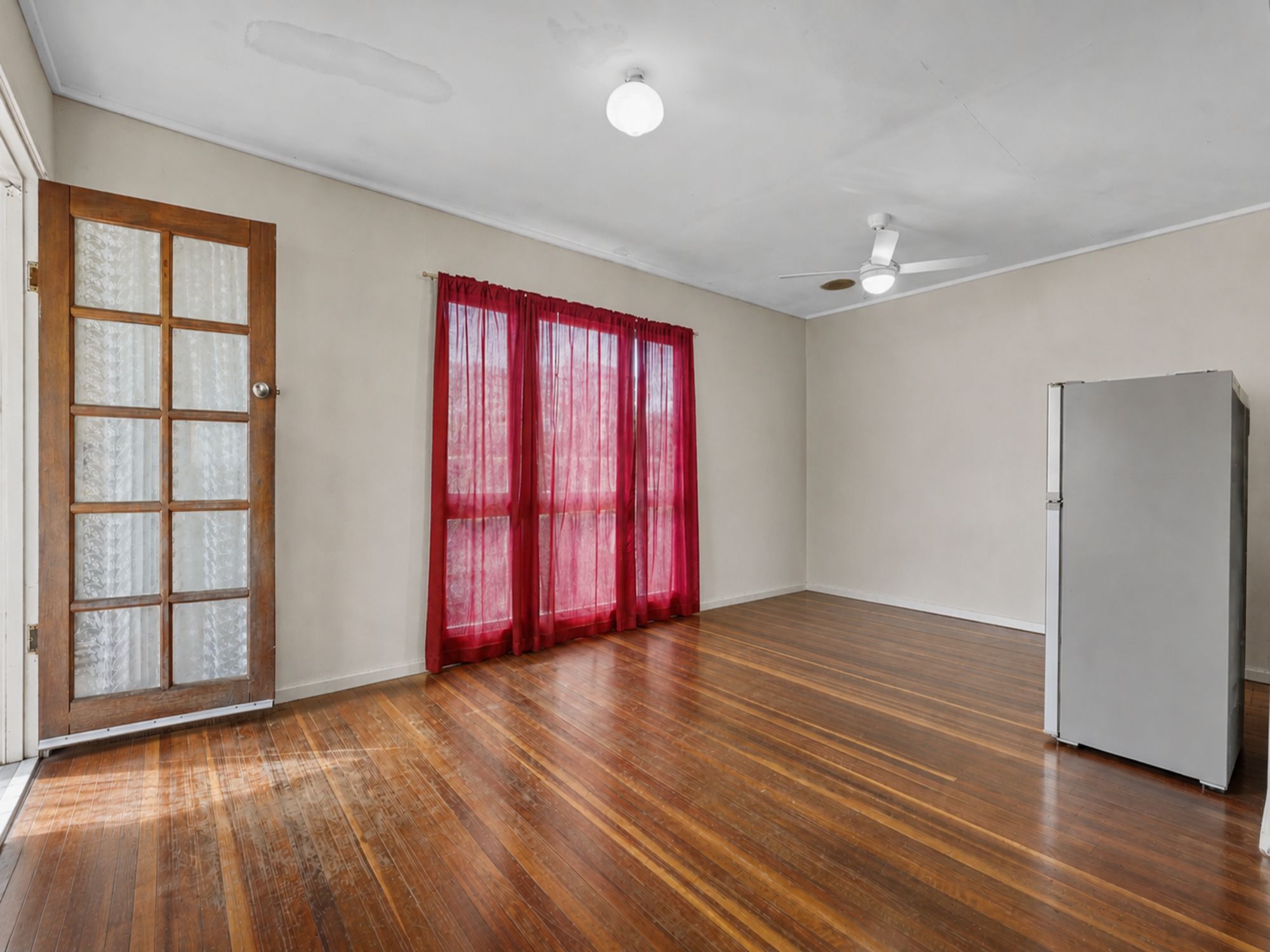 33 King Street — photo 5 of 14