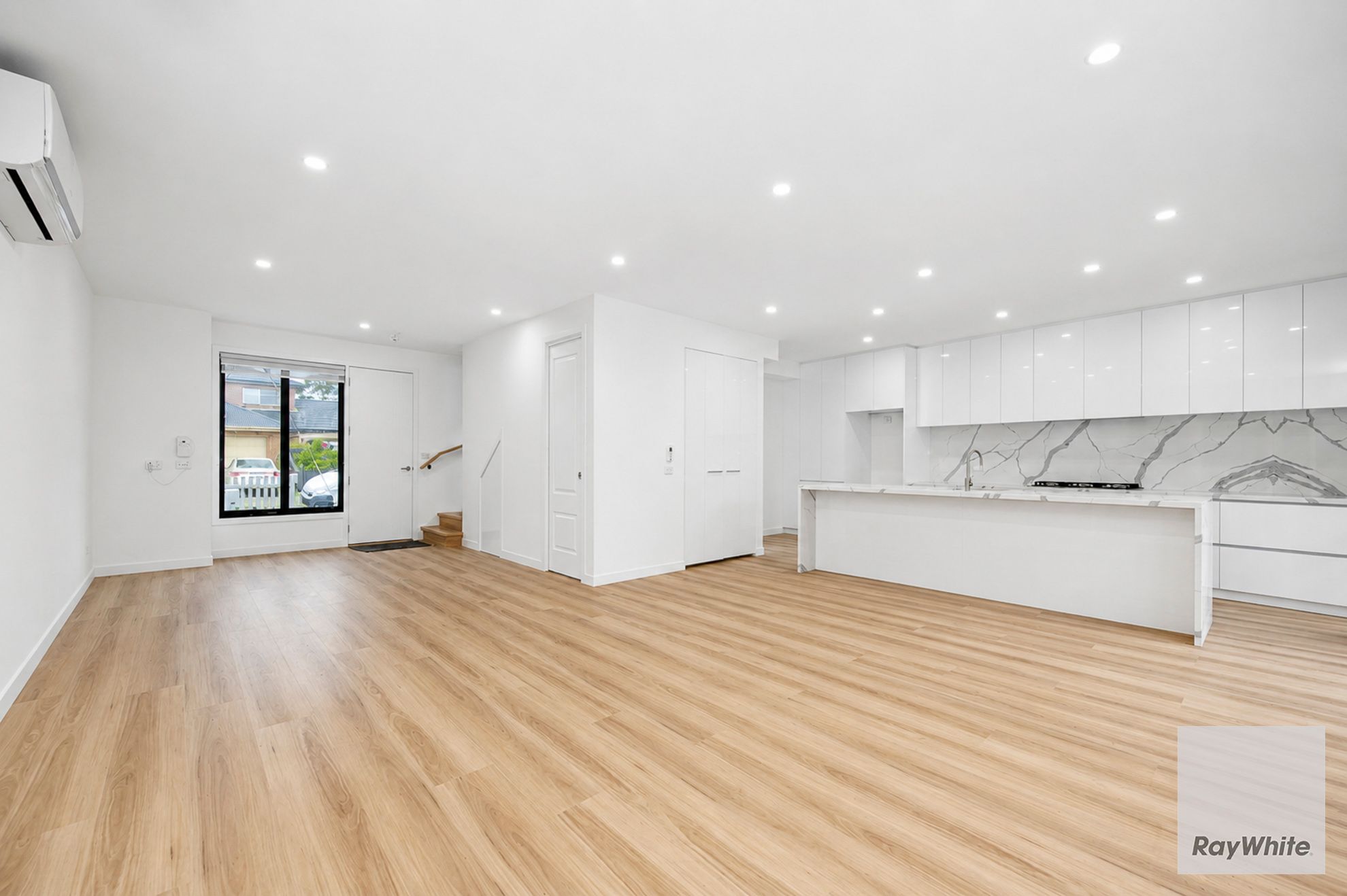 6 Shepherd Court, Williamstown, VIC 3016