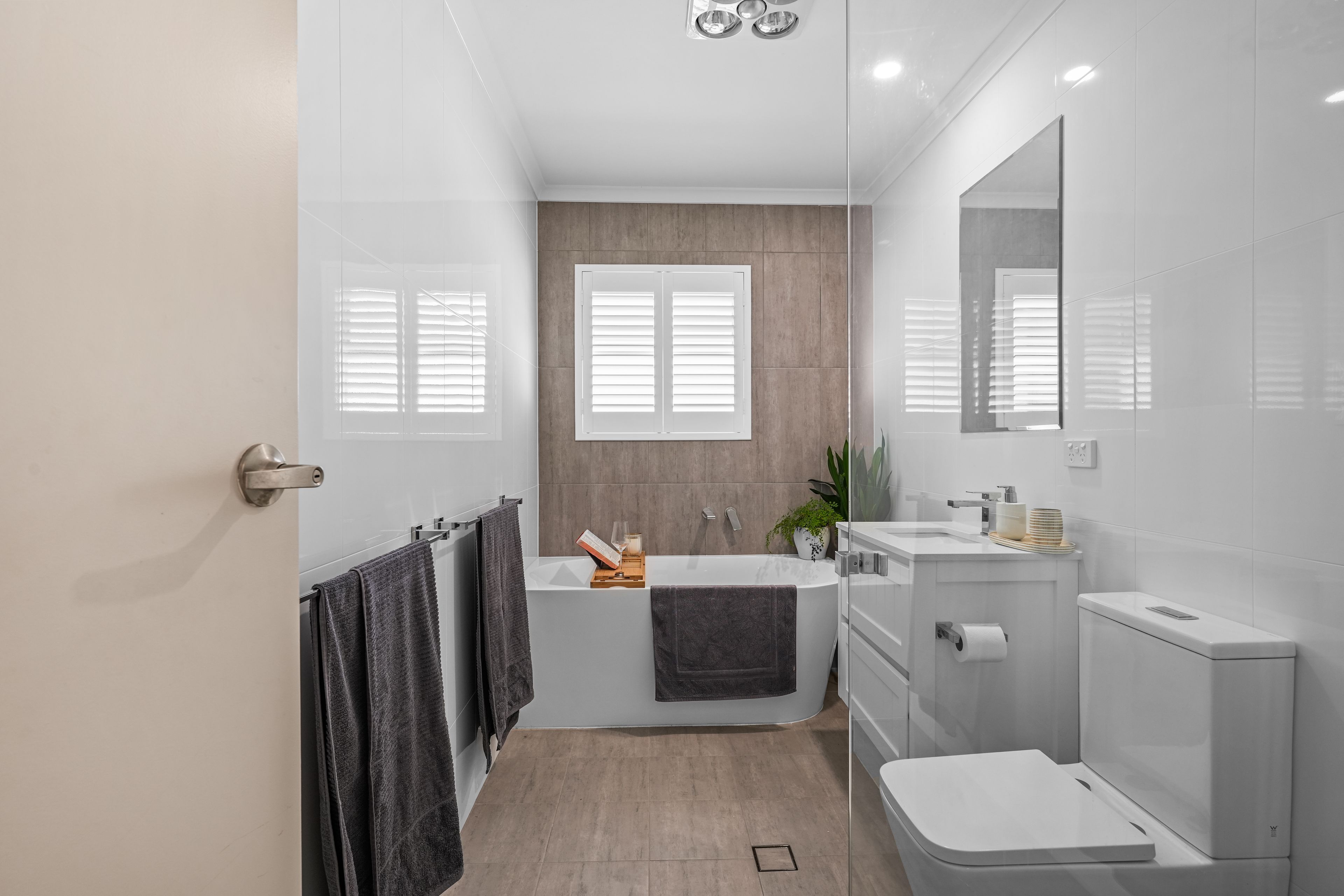 4/5 Avondale Street — photo 10 of 12