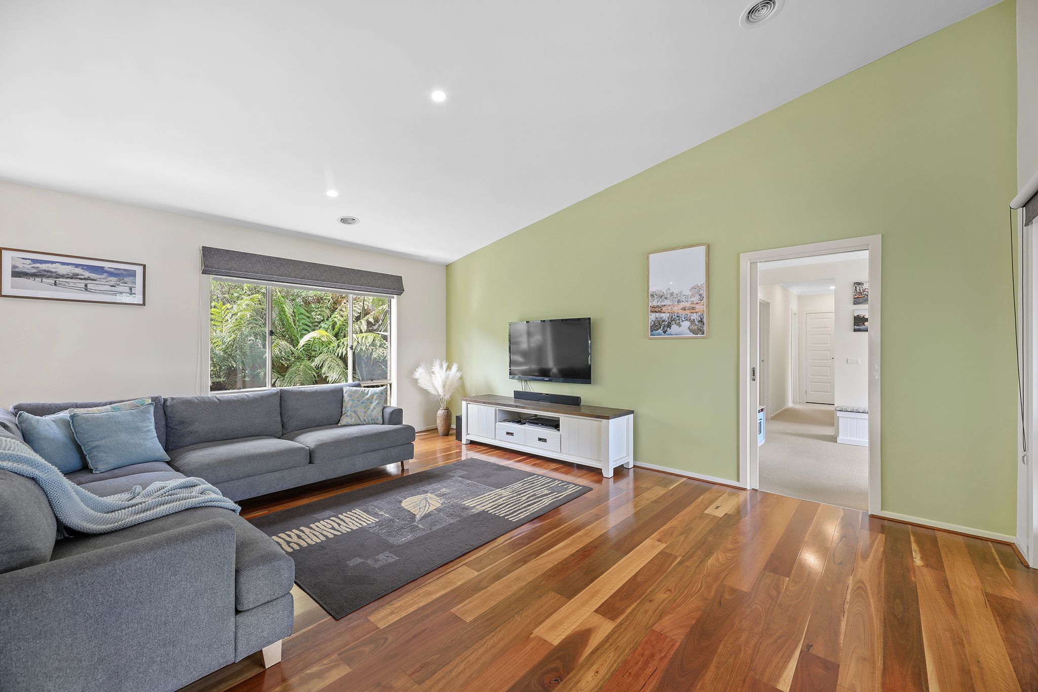 34 Waterside Drive, Drouin, VIC 3818 House for Sale Ray White Drouin