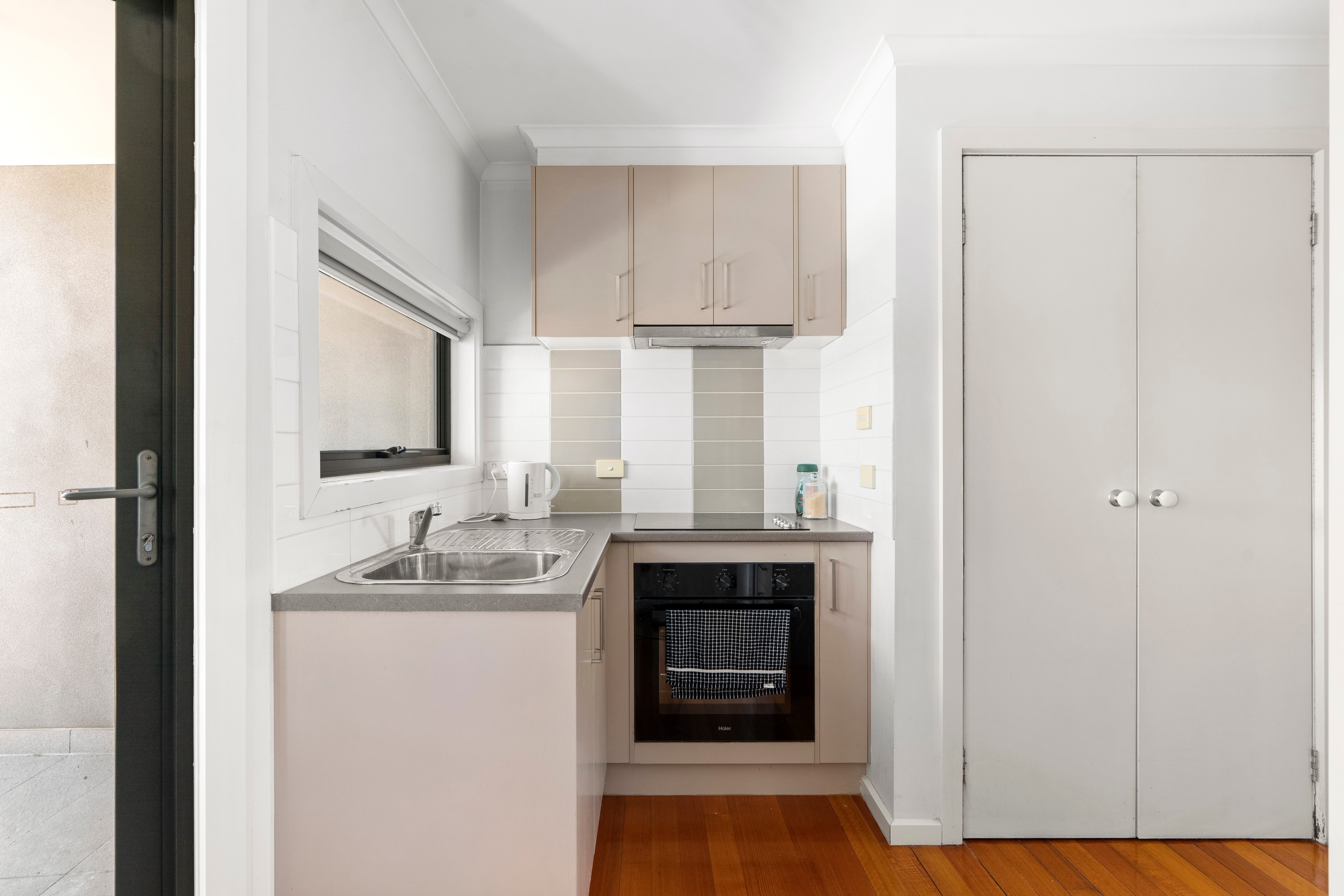 8/289 Broadway, Reservoir, VIC 3073