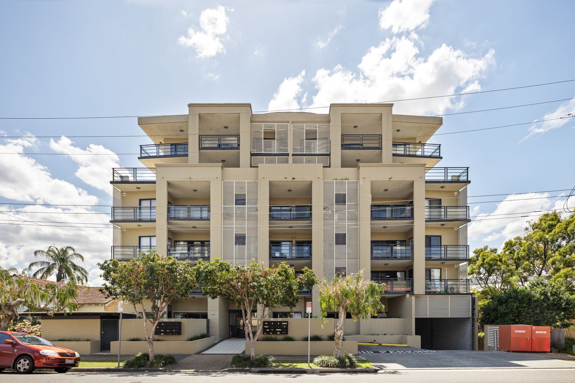11 Grosvenor Road, Indooroopilly QLD 4068