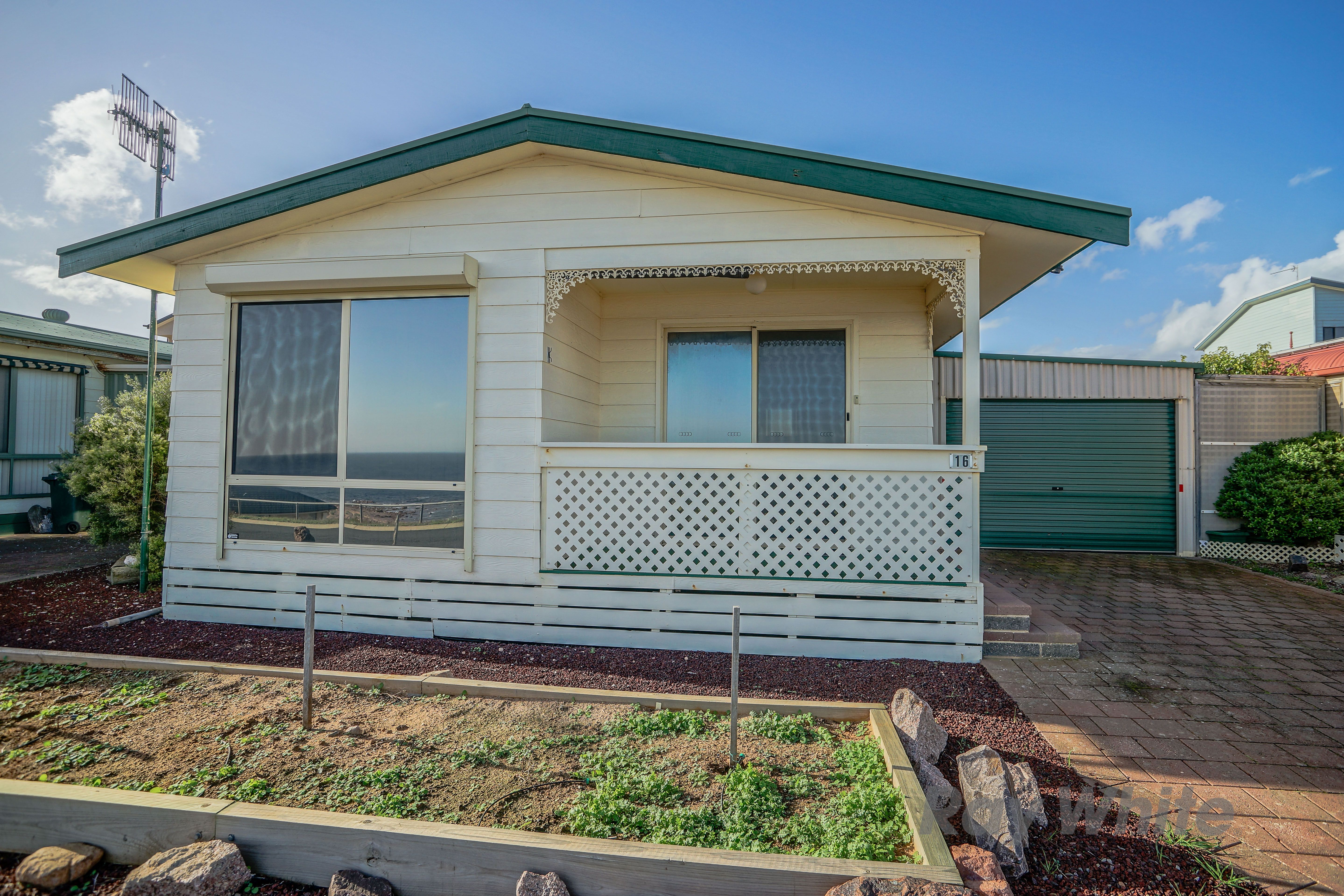 16 Kay Drive, North Beach, SA 5556
