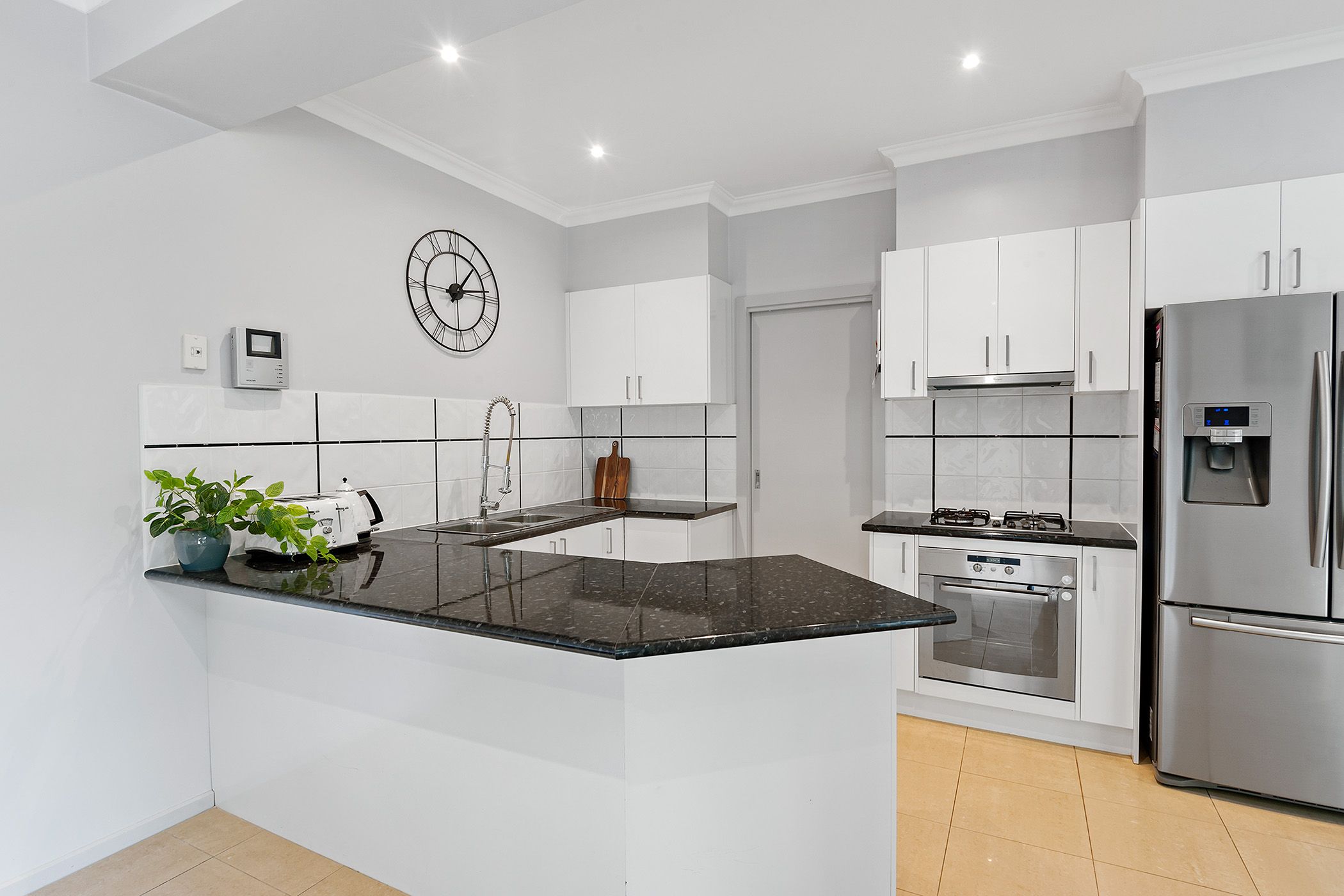 2/28 Rae Street, Chadstone, VIC 3148