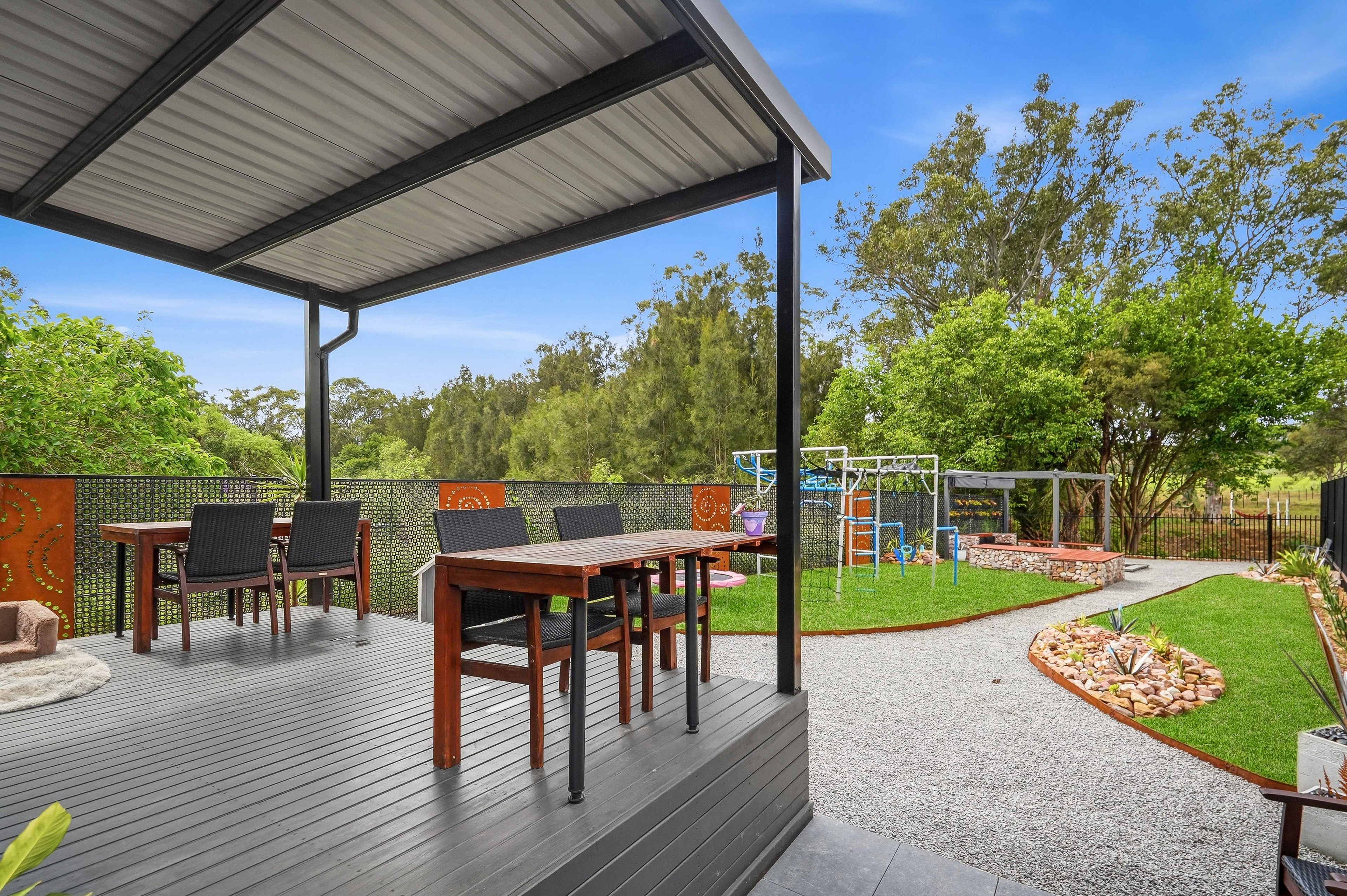 24 Mavis Street — photo 20 of 29
