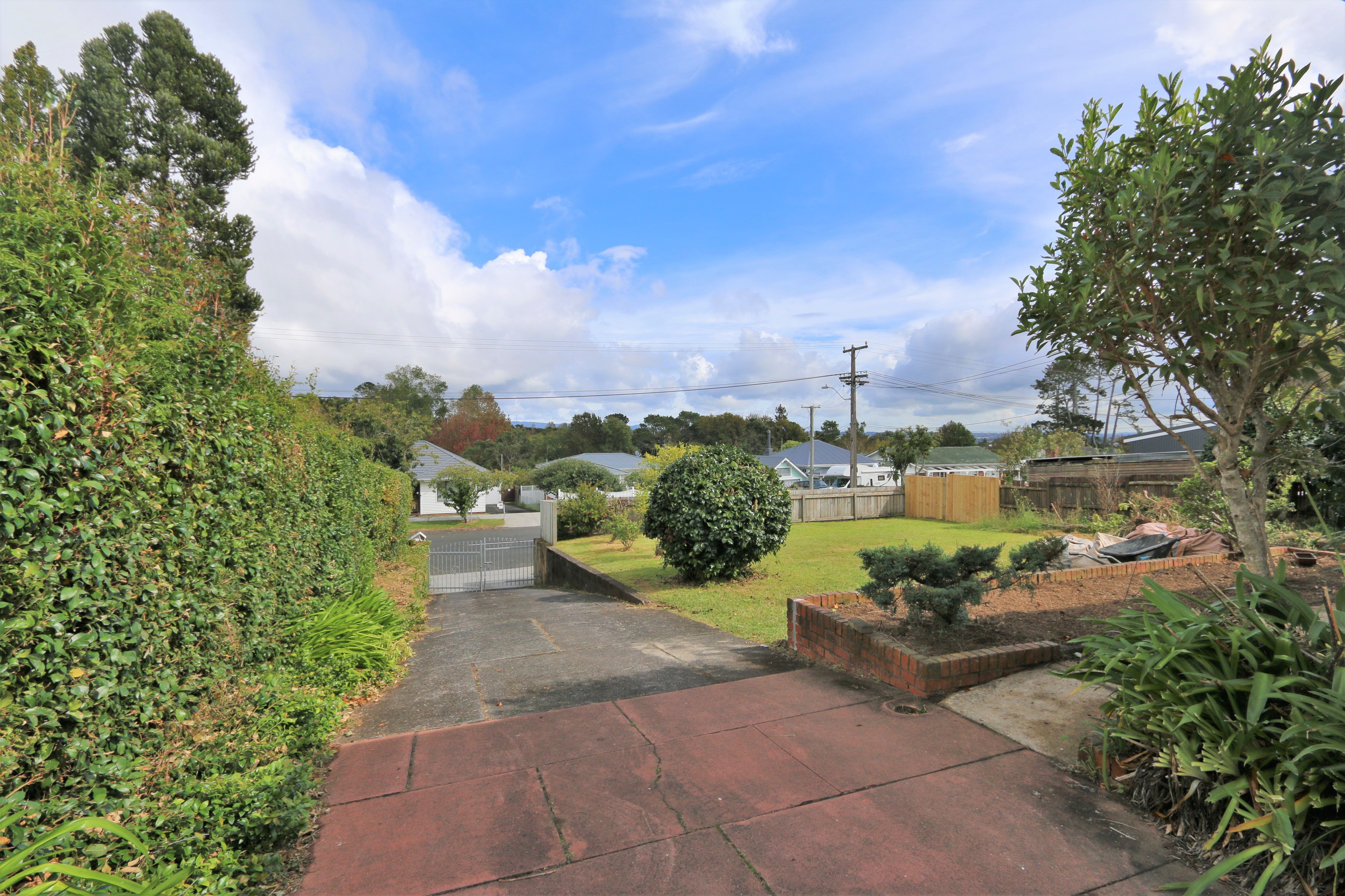 246 Whitney Street, Blockhouse Bay, Auckland City