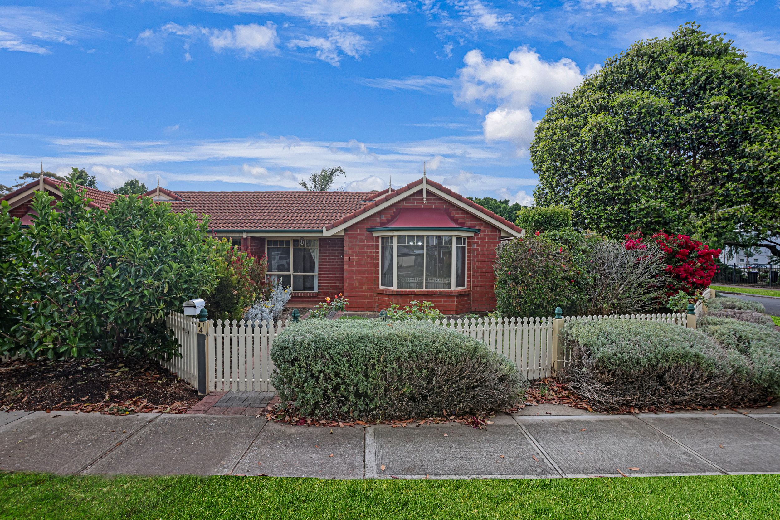 4 Burnley Street, Henley Beach South SA 5022