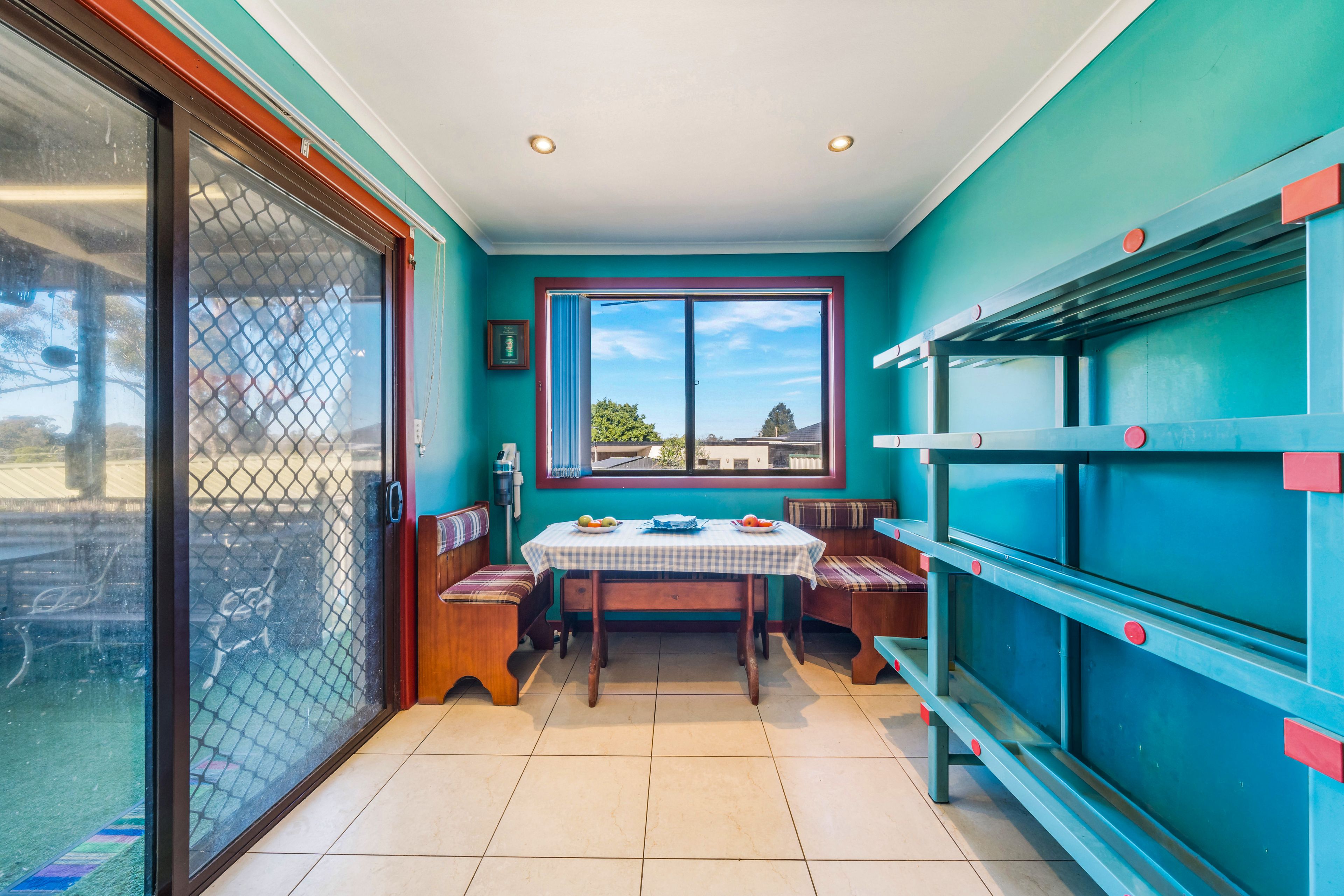 10 Leigh Place — photo 7 of 15