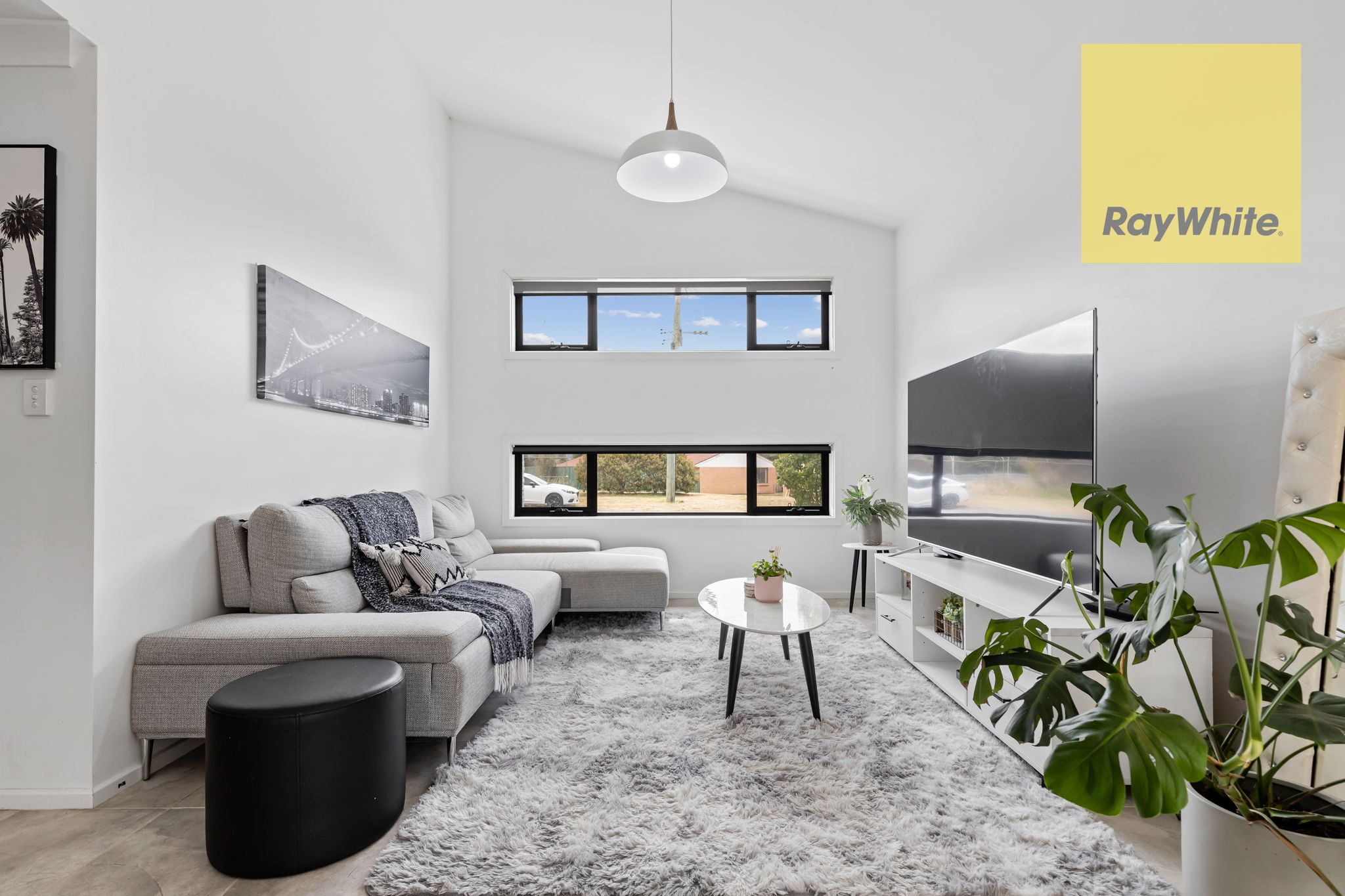 12 Wollondilly Avenue, Goulburn NSW 2580