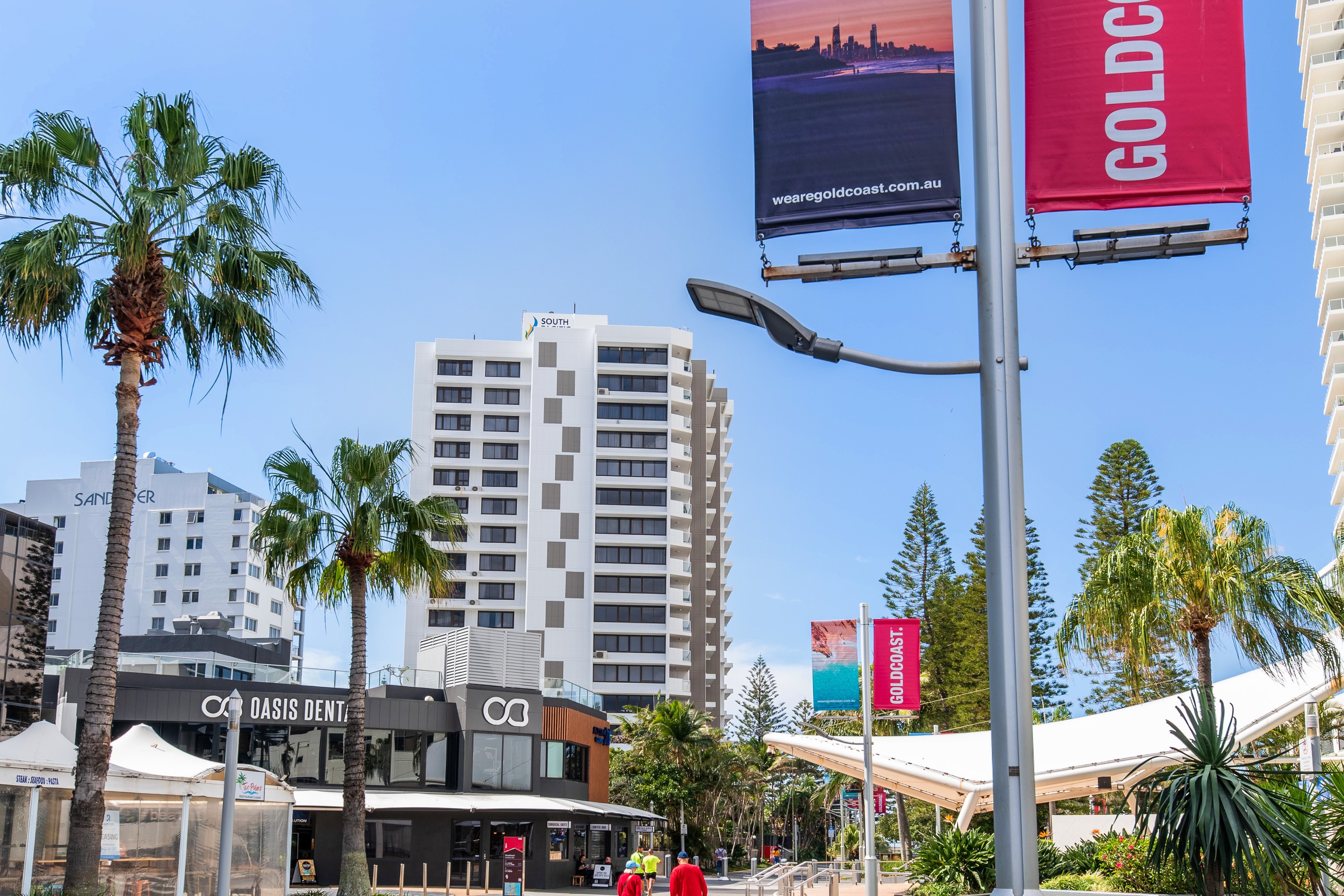 304/157 Old Burleigh Road, Broadbeach, QLD 4218