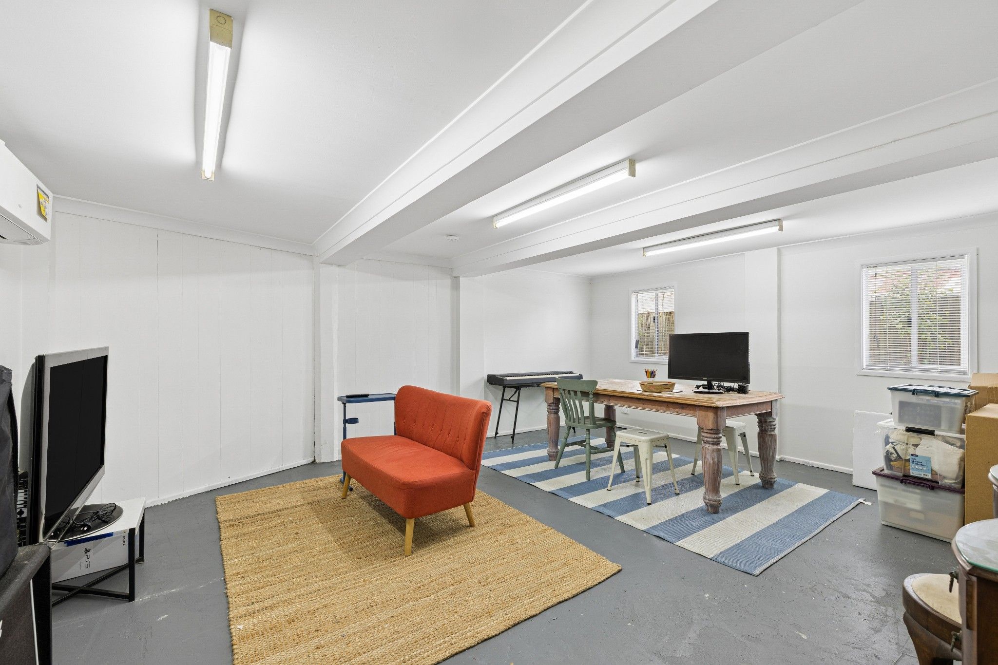 200 Boundary Road — photo 16 of 23