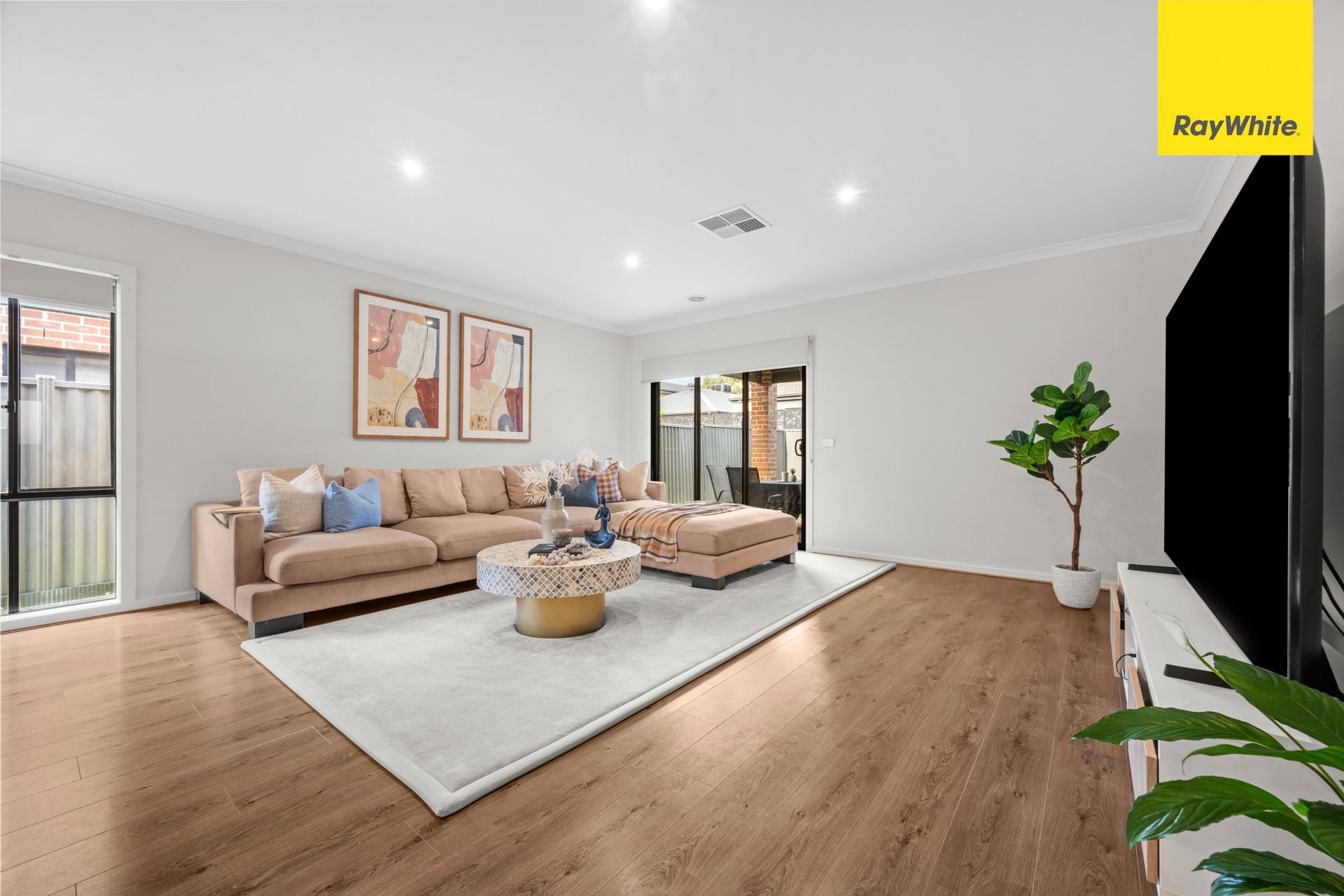13 Wembley Avenue — photo 10 of 22