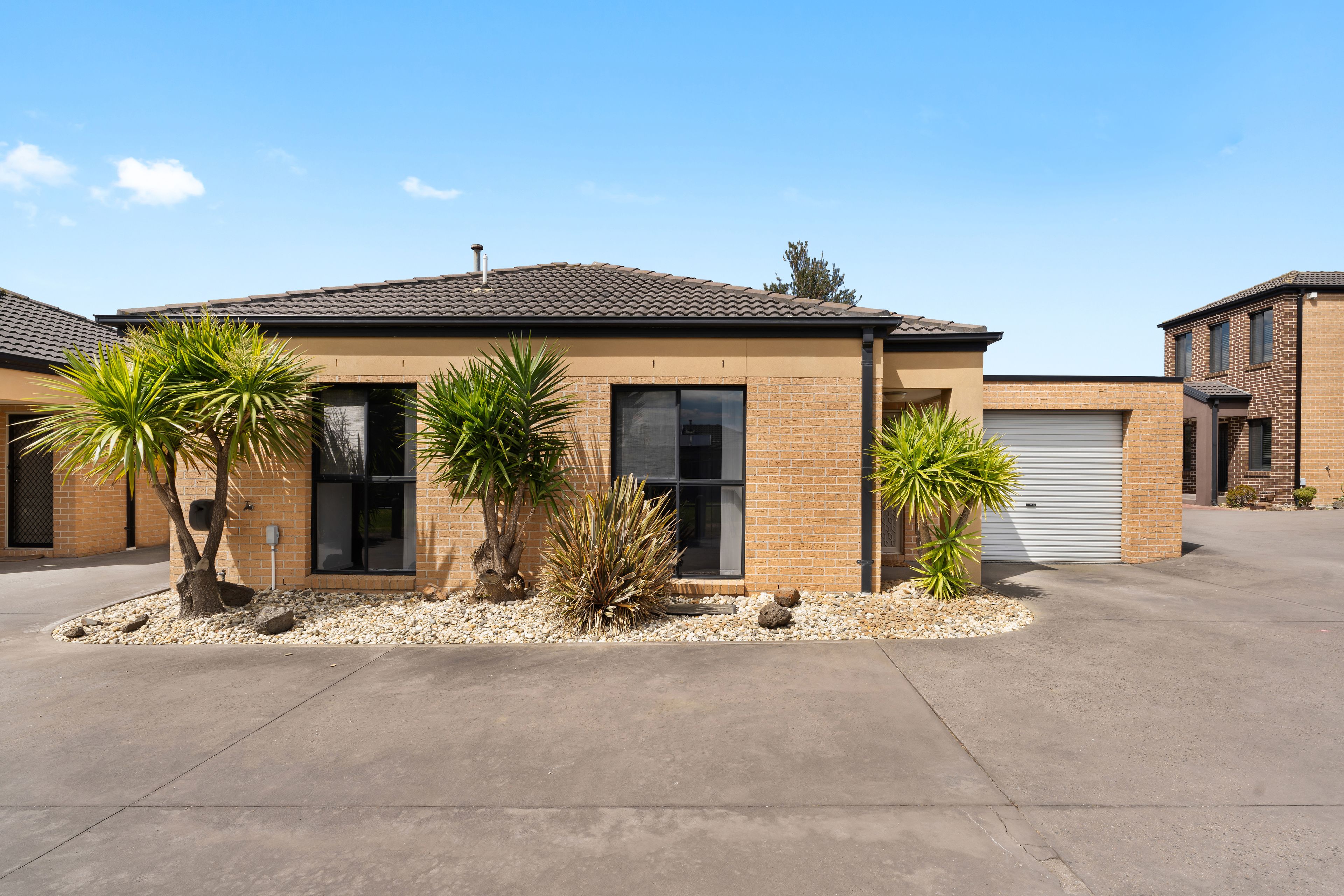 3/8 Mina Court — photo 17 of 17