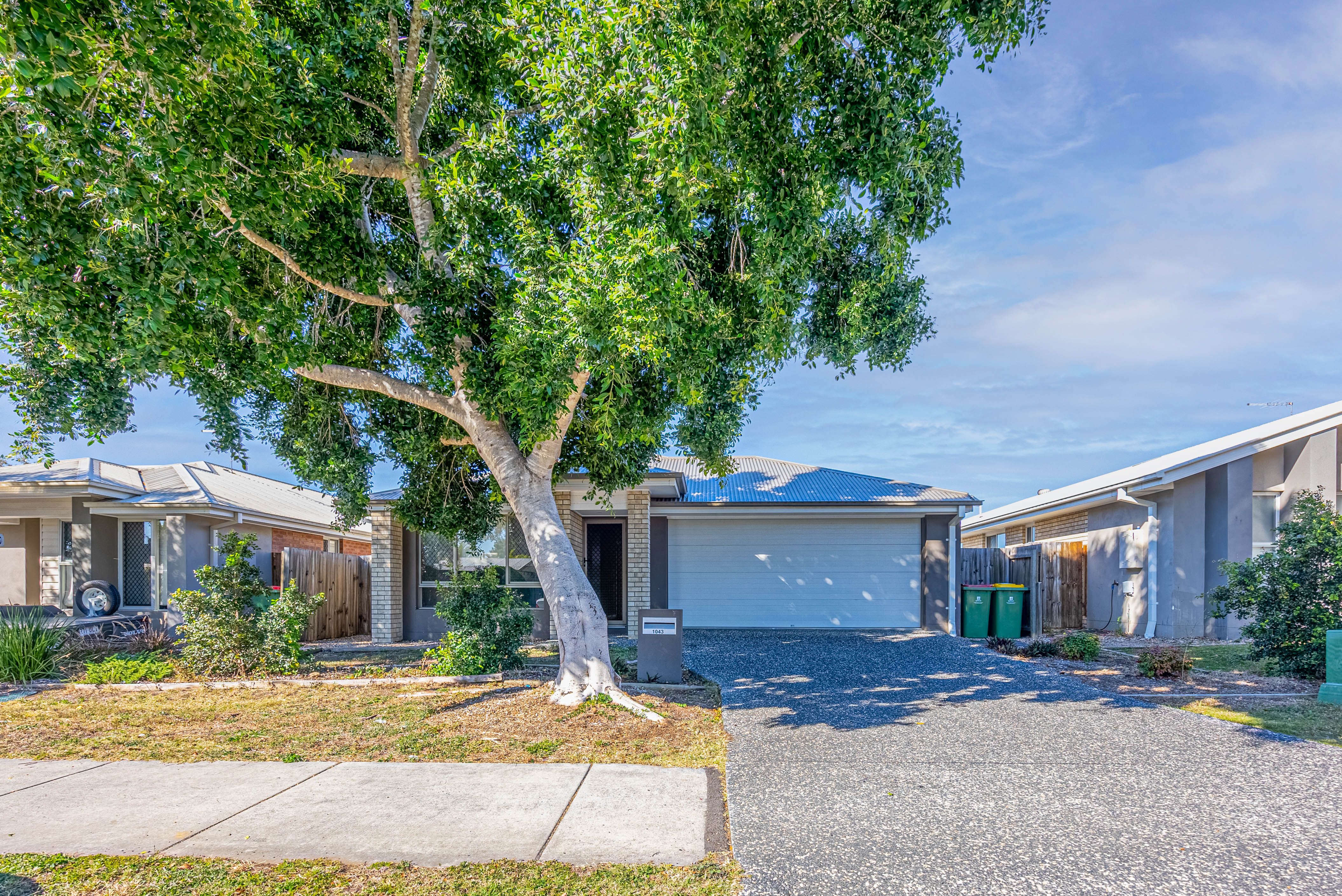 1043 Samford Road, Leichhardt, QLD 4305